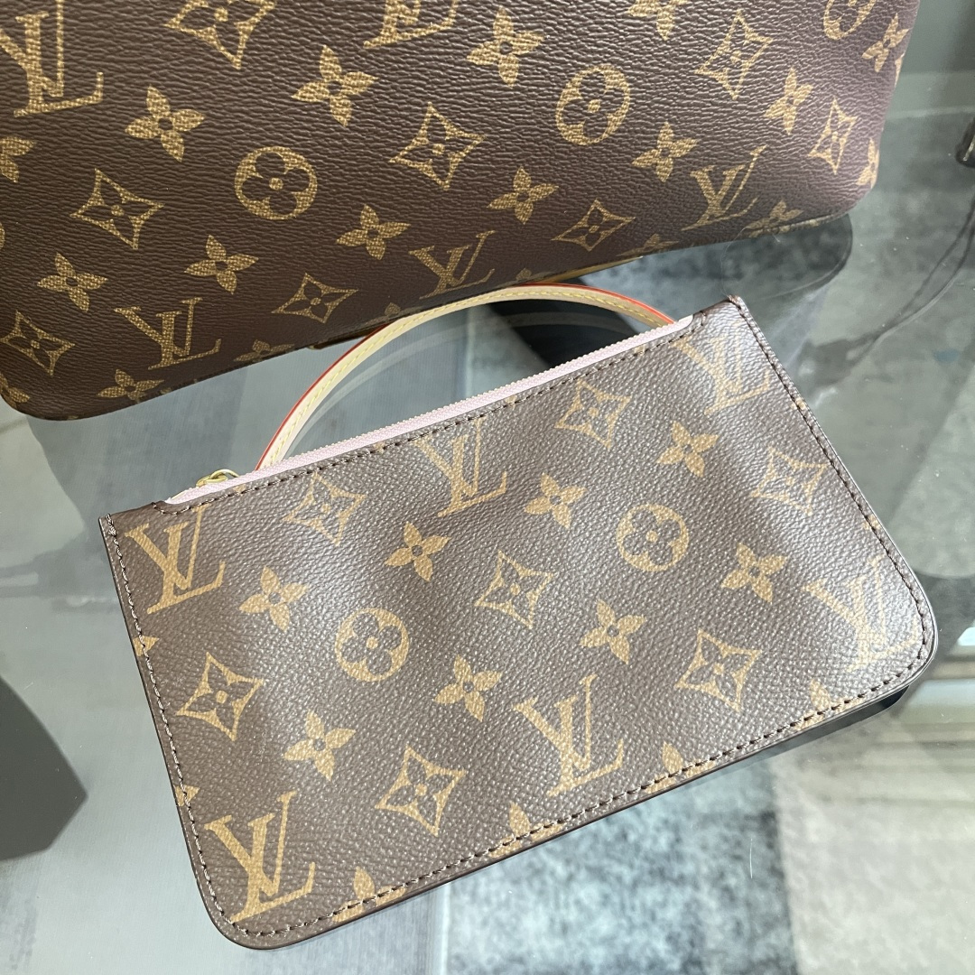 Neverfull PM Tote Bag in Damier Ebene Canvas - Image 4