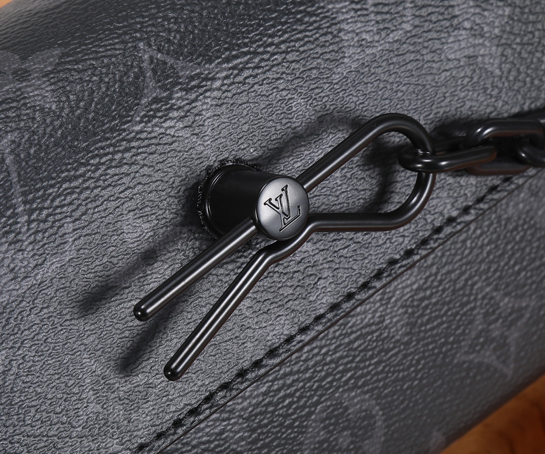 Louis Vuitton Steamer Mini Handbag in Monogram Eclipse Canvas - Image 4