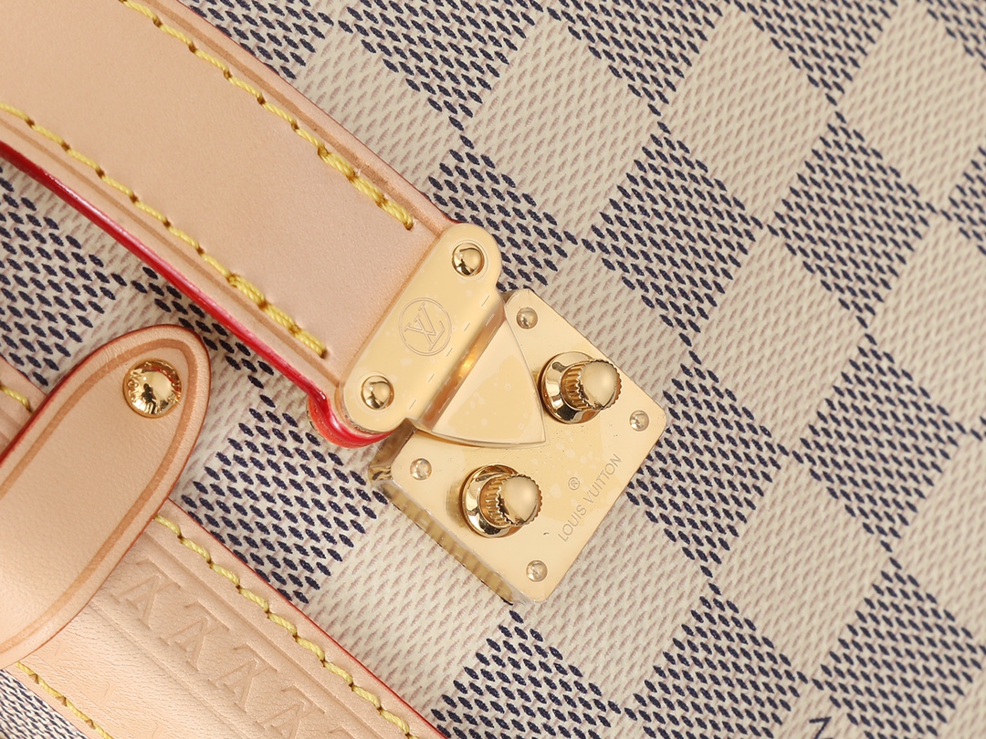 Louis Vuitton Side Trunk Medium Handbag - Image 4