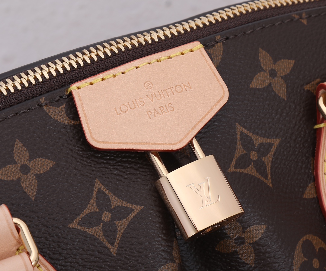Louis Vuitton Boétie Small Zipper Tote Bag - Image 4
