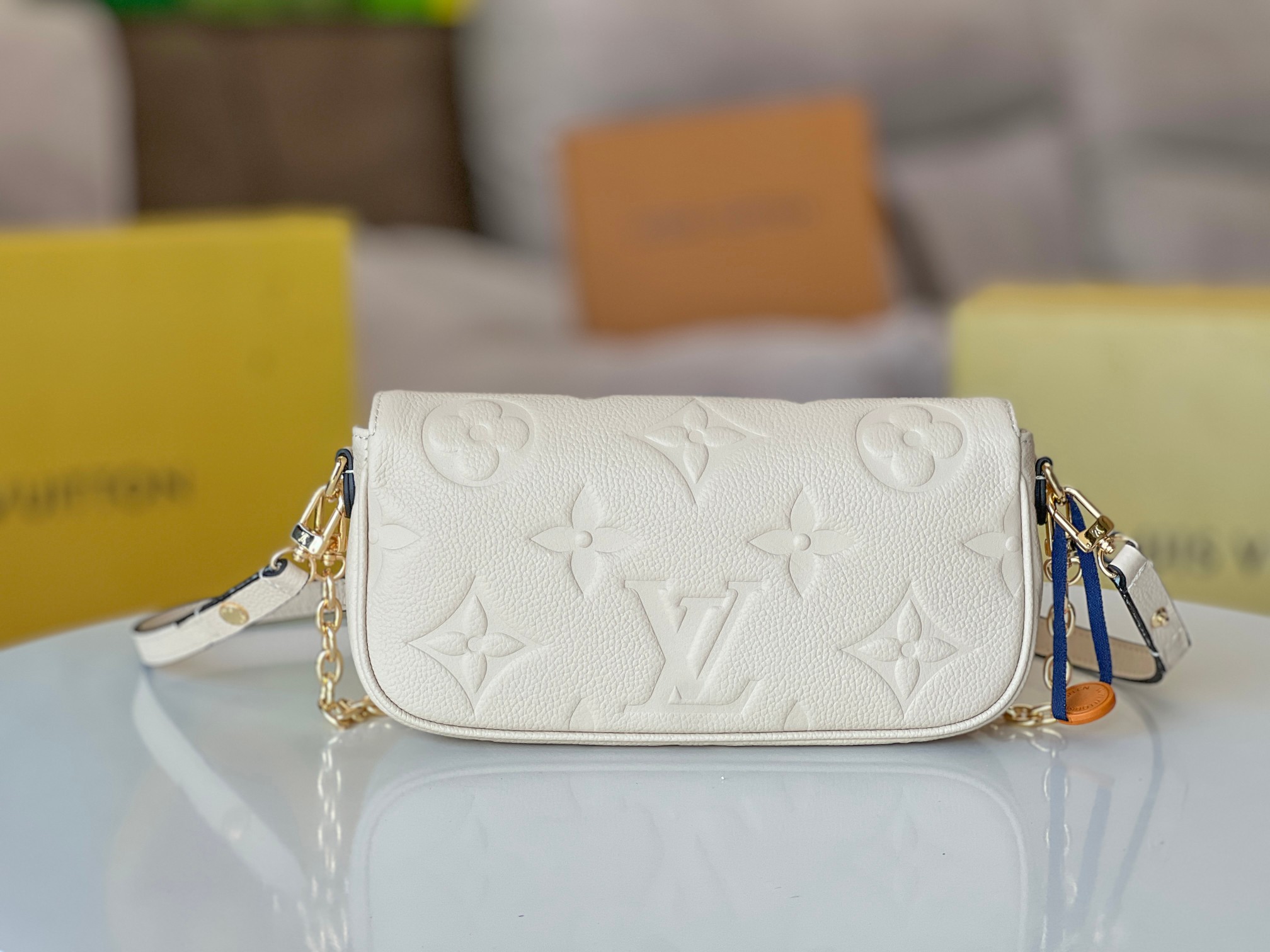 Louis Vuitton Wallet on Chain Ivy Shoulder Bag - Image 4