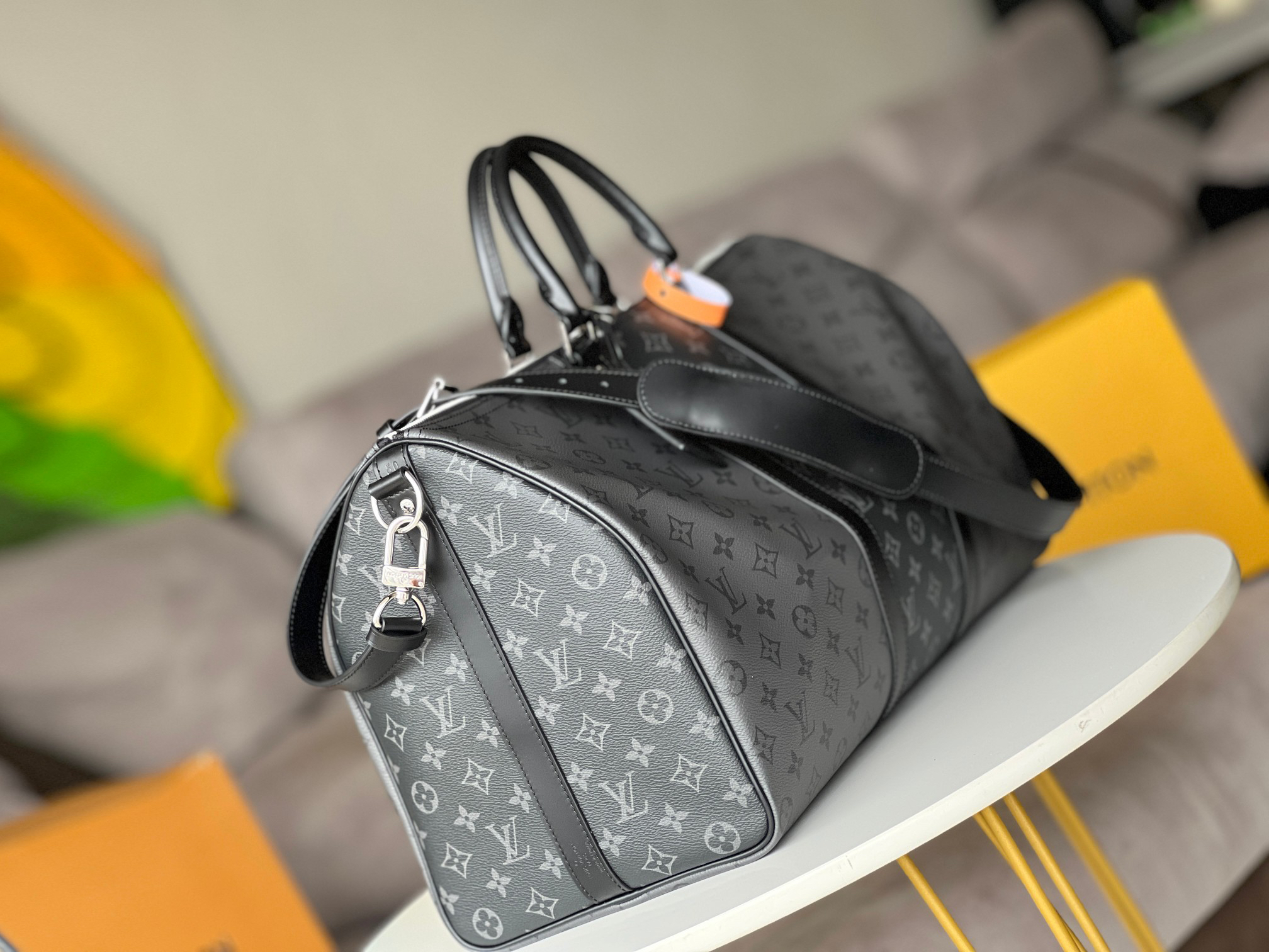 Louis Vuitton Keepall Bandoulière 50 Travel Bag - Image 4