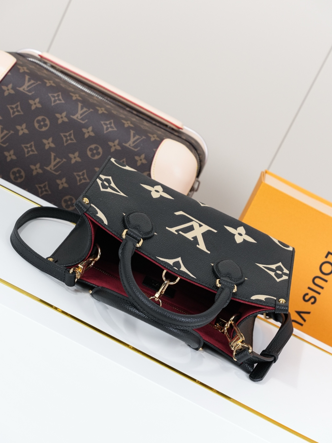 Louis Vuitton OnTheGo Small Tote Bag in Monogram Empreinte Leather - Image 4