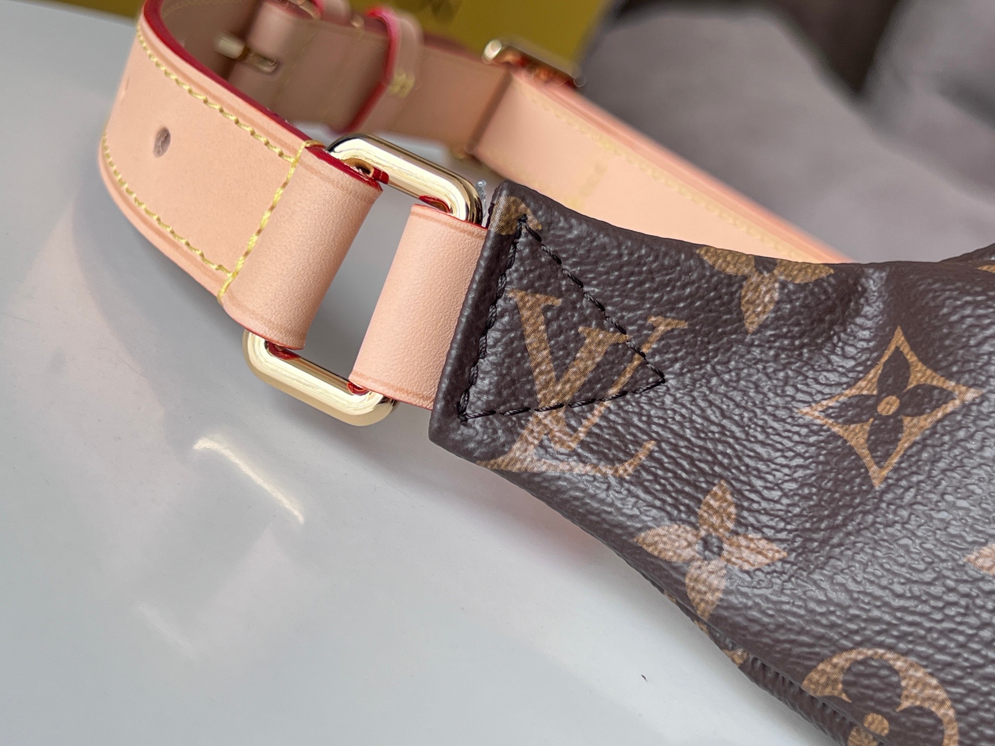 Louis Vuitton M43644 Monogram Bum Bag - Image 4