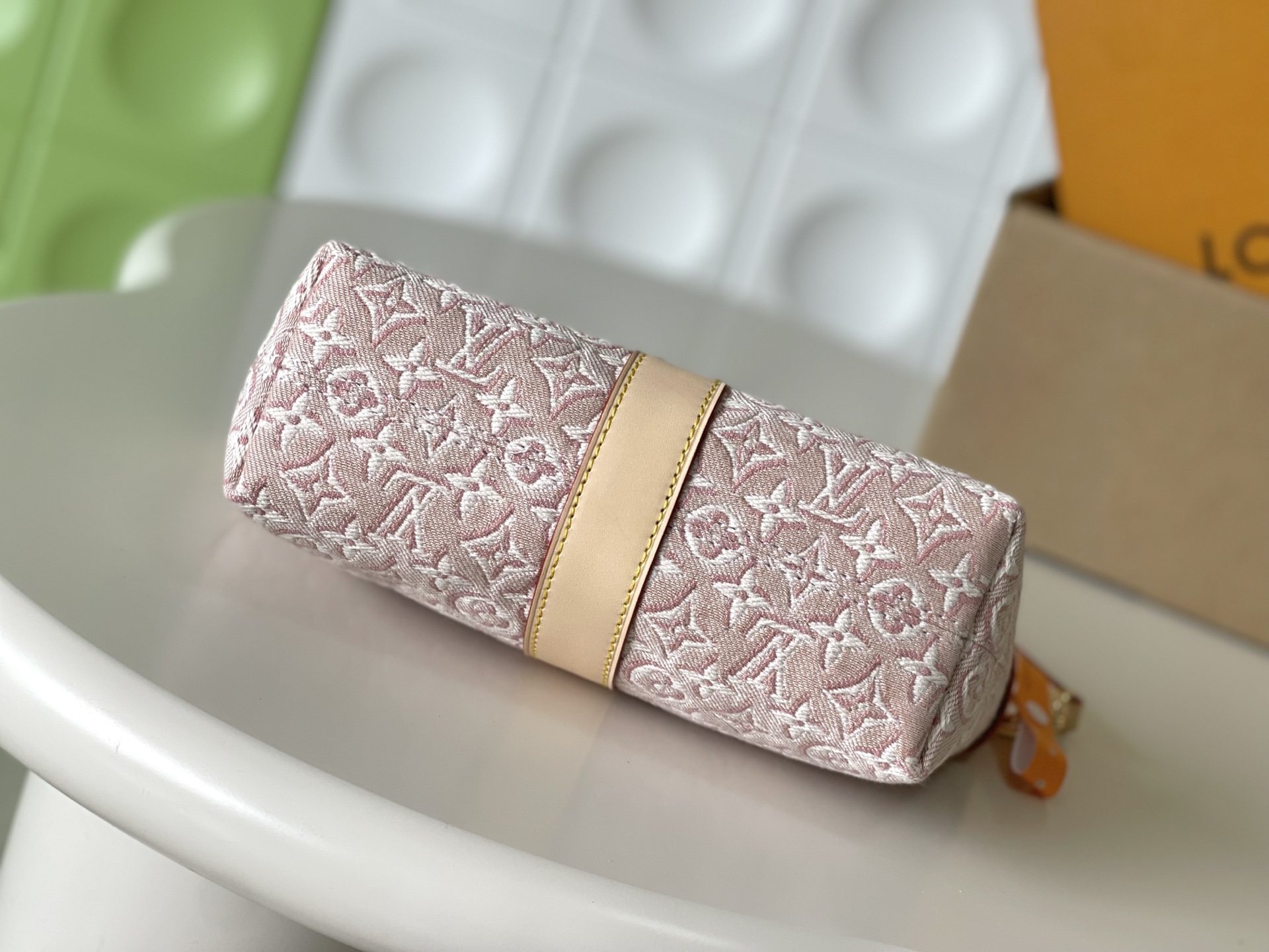Louis Vuitton Pochette Mia Monogram Emblème Shoulder Bag - Image 4