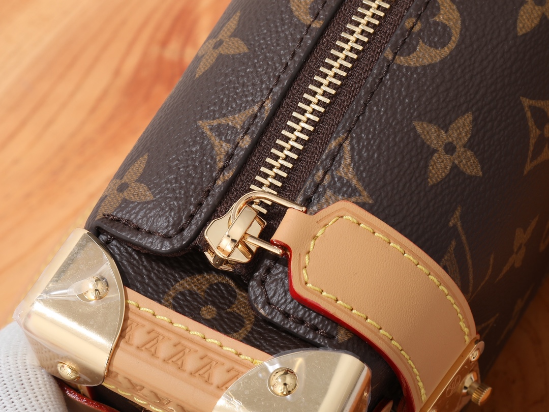 Louis Vuitton Side Trunk Small Handbag - Image 4