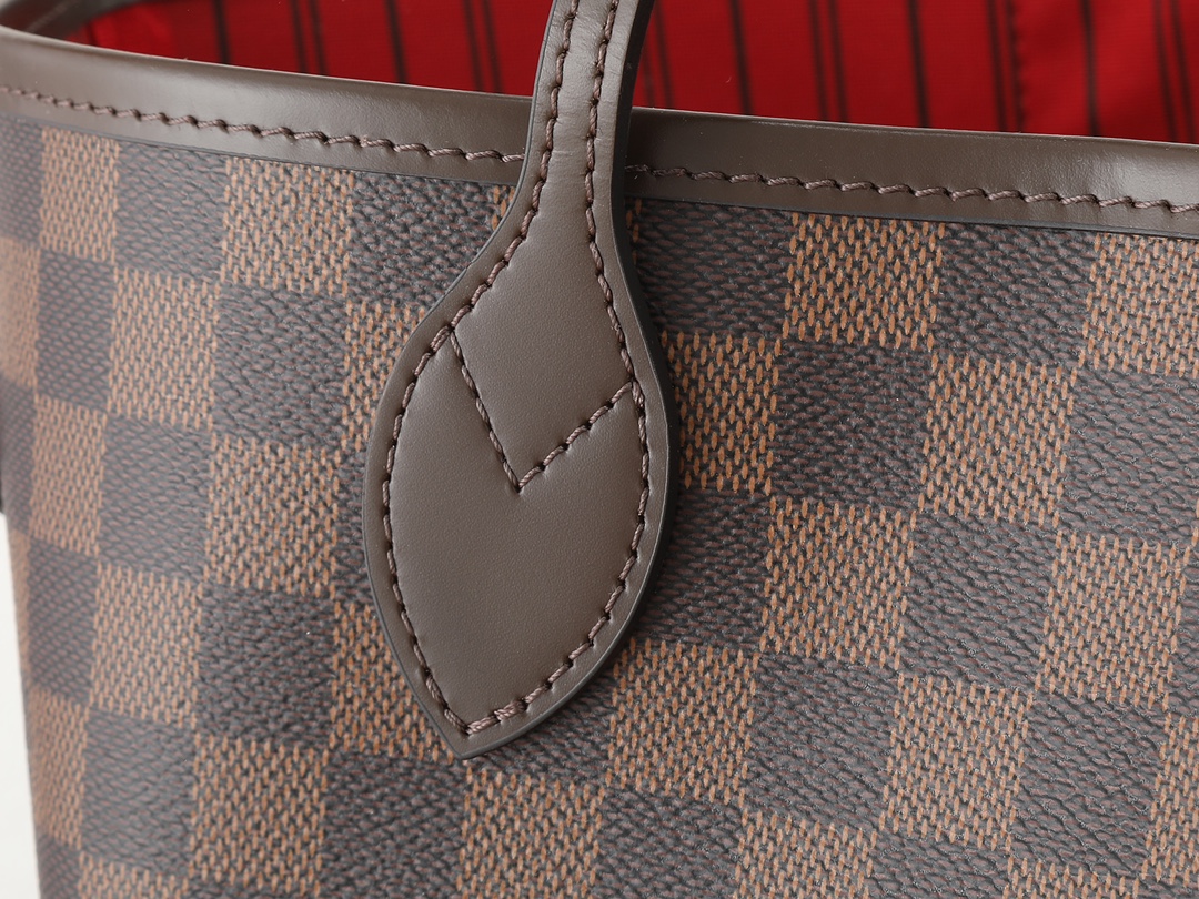 Louis Vuitton Neverfull Large Tote Bag in Damier Ebene Canvas - Image 4