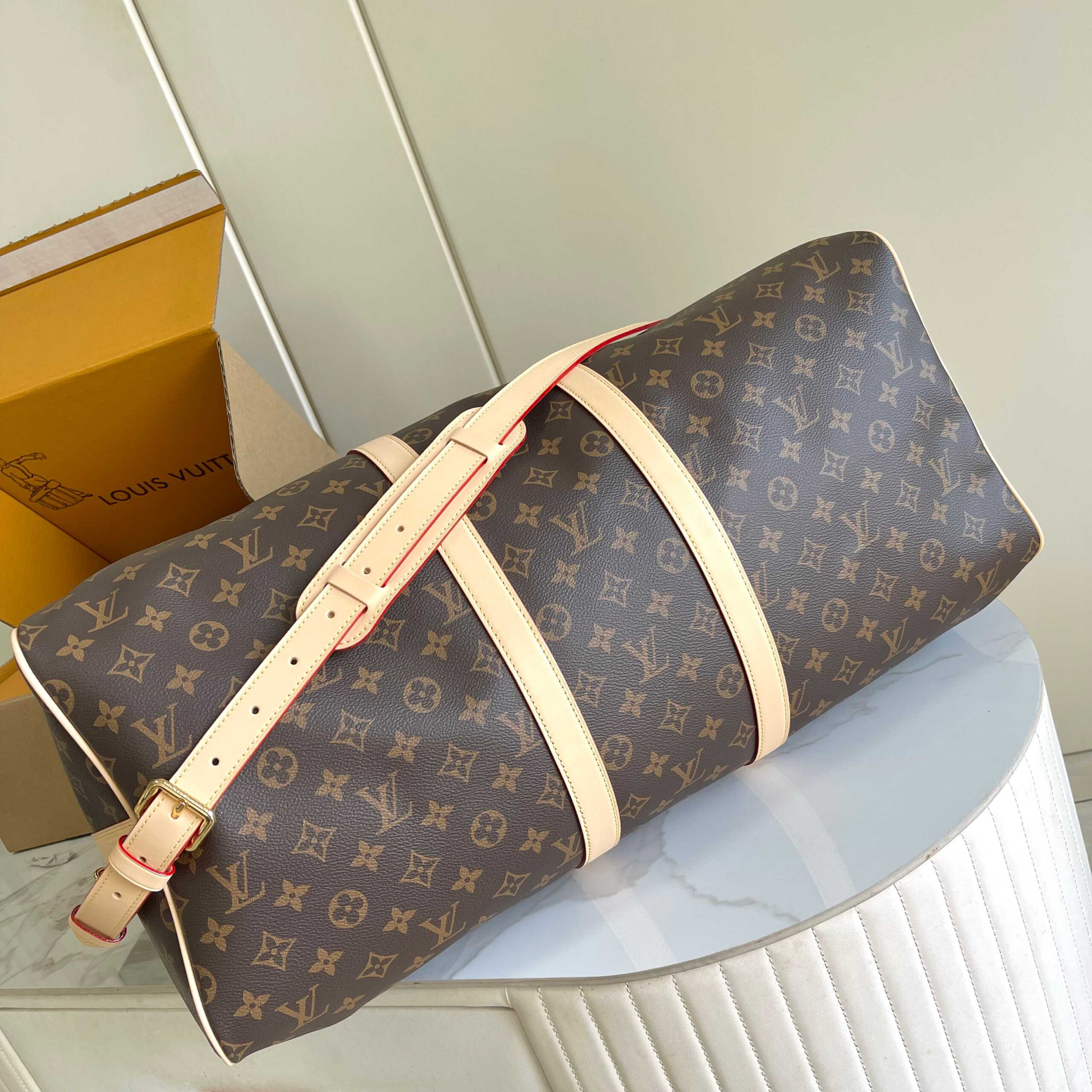 Louis Vuitton Keepall Bandouliere 55 Monogram Eclipse Travel Bag - Image 4