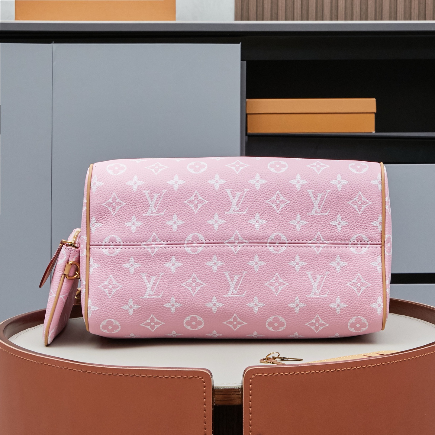 Louis Vuitton Speedy P9 Bandoulière 30 Monogram Leather Handbag - Image 4