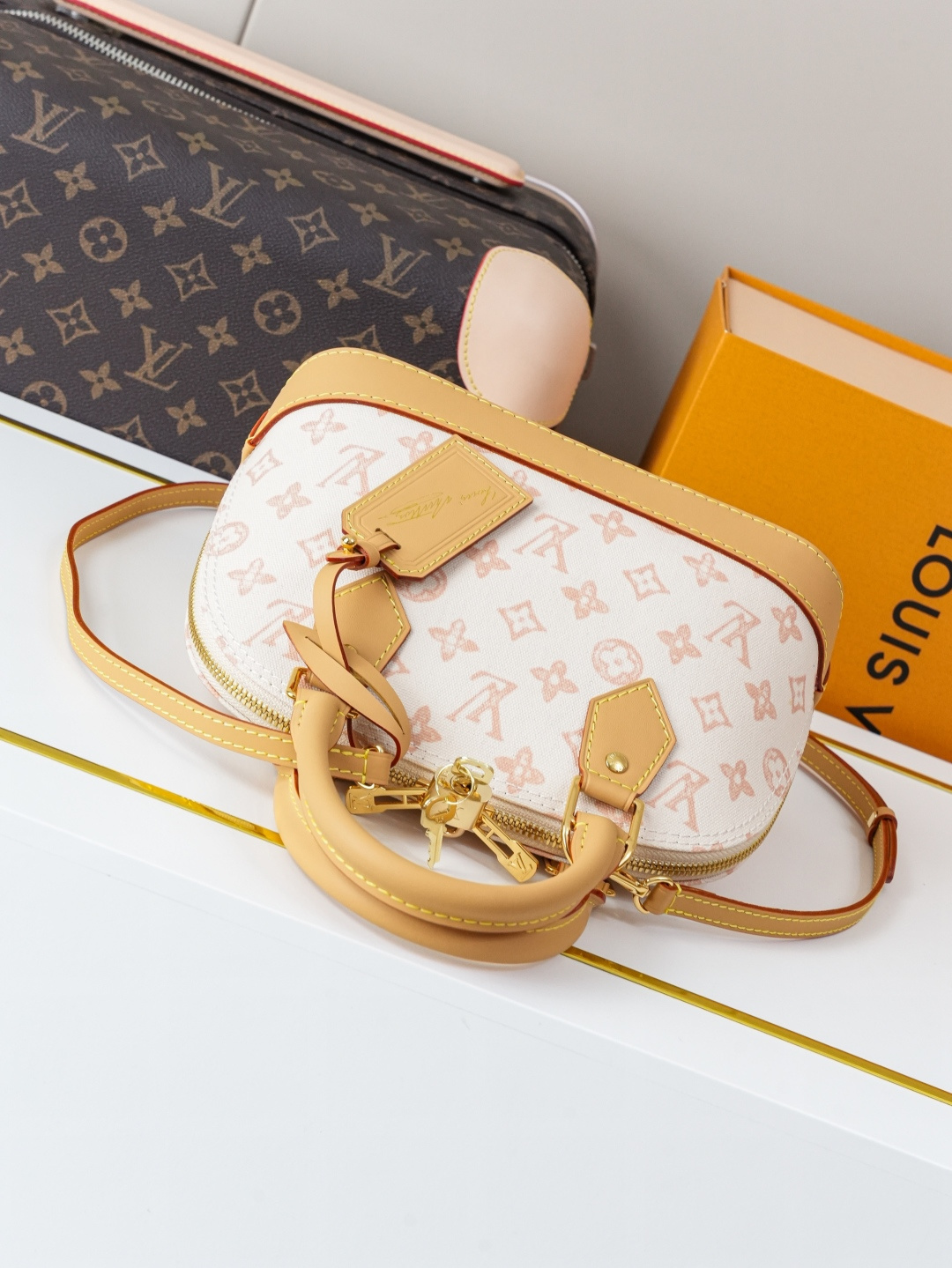 Louis Vuitton Alma BB Monogram Canvas Handbag M27525 Light Yellow - Image 4