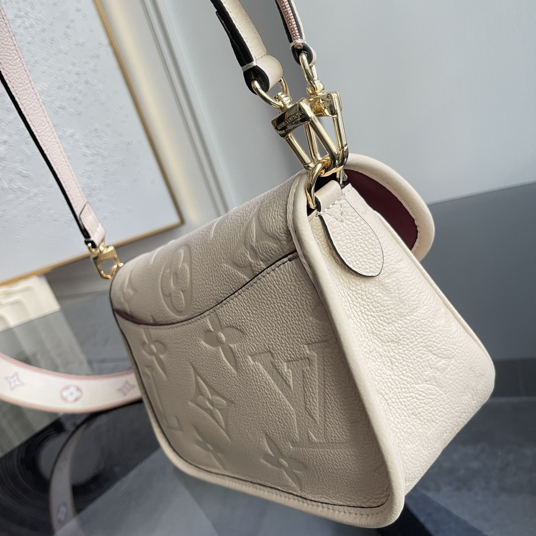 Louis Vuitton Diane Handbag in Monogram Empreinte Leather - Image 4