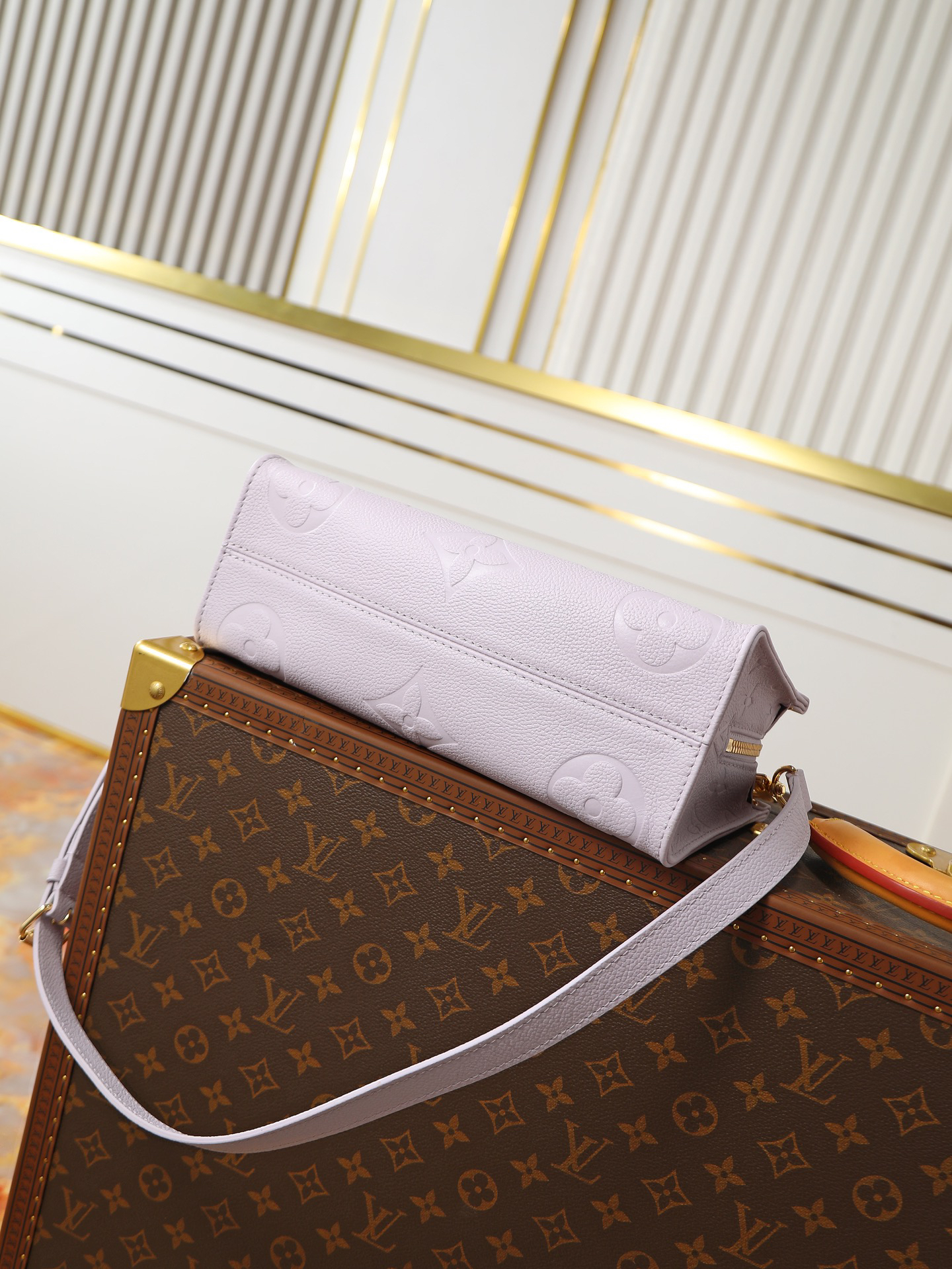 Louis Vuitton OnTheGo East West Monogram Empreinte Handbag - Image 4