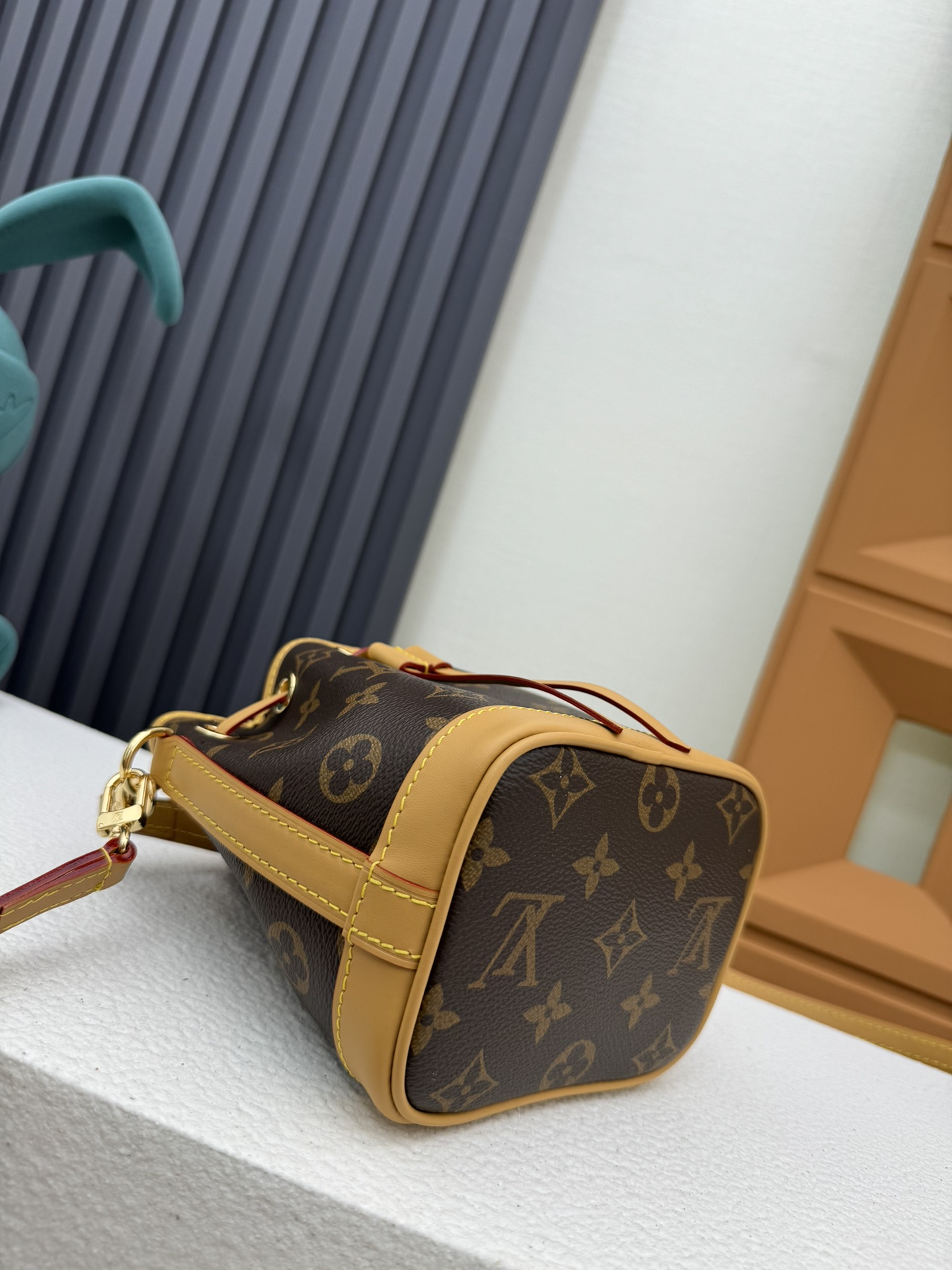 Louis Vuitton Nano Noé M81266 Handbag - Image 4