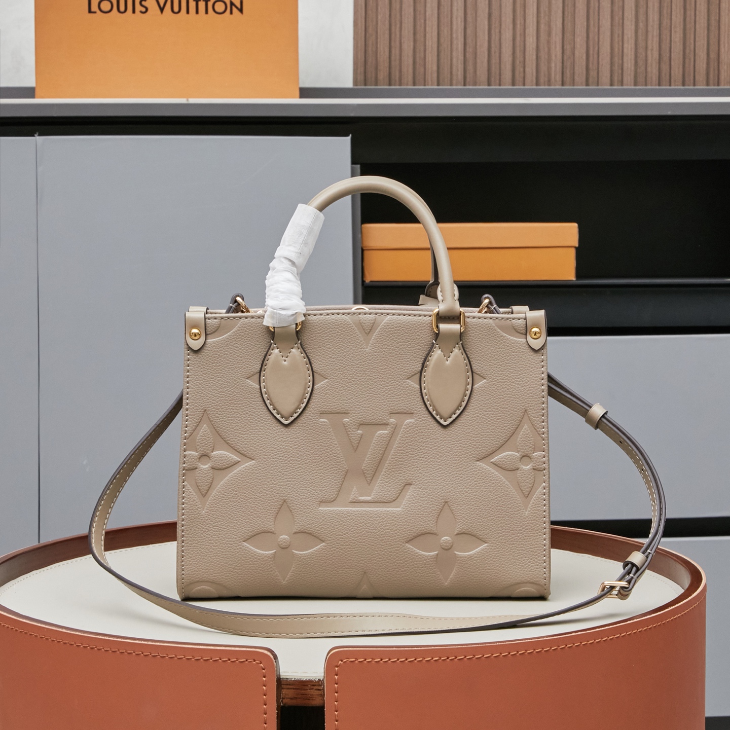 Louis Vuitton OnTheGo Small Tote Bag - Image 4
