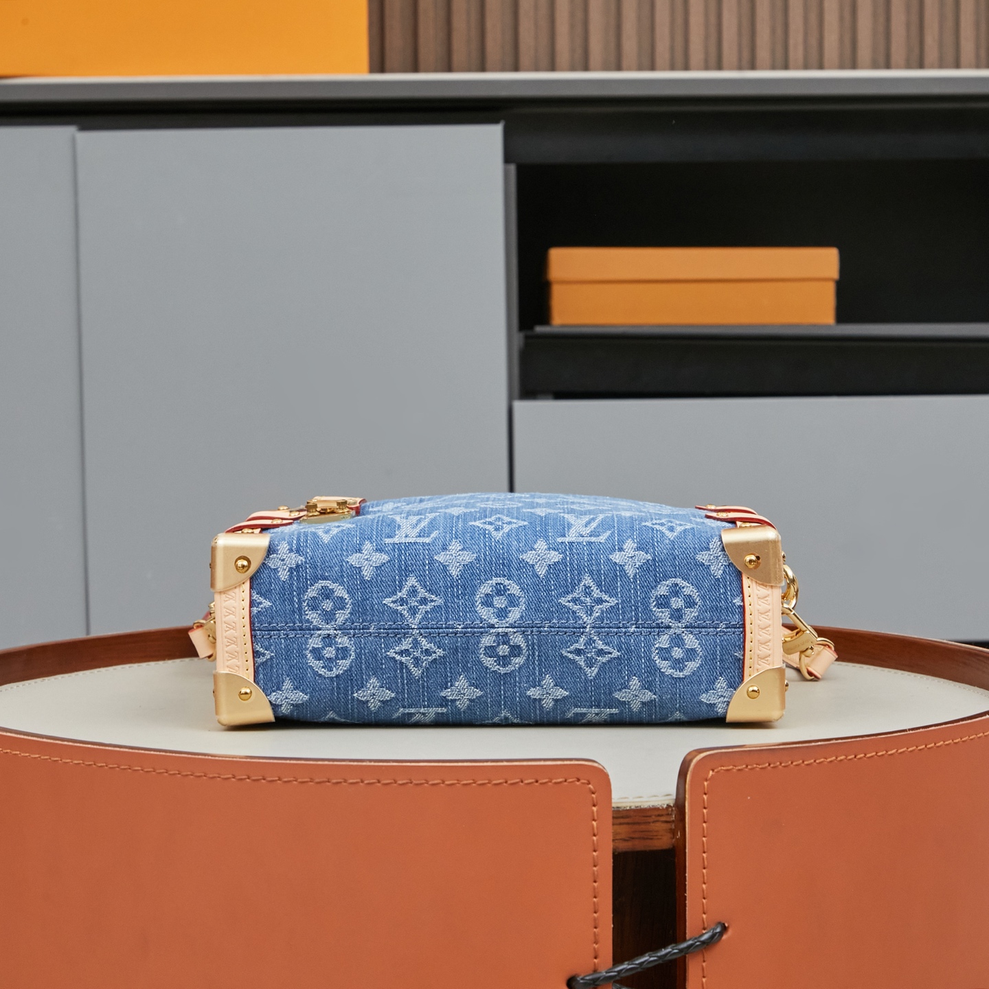 Louis Vuitton Side Trunk Medium Bag M27450 - Image 4
