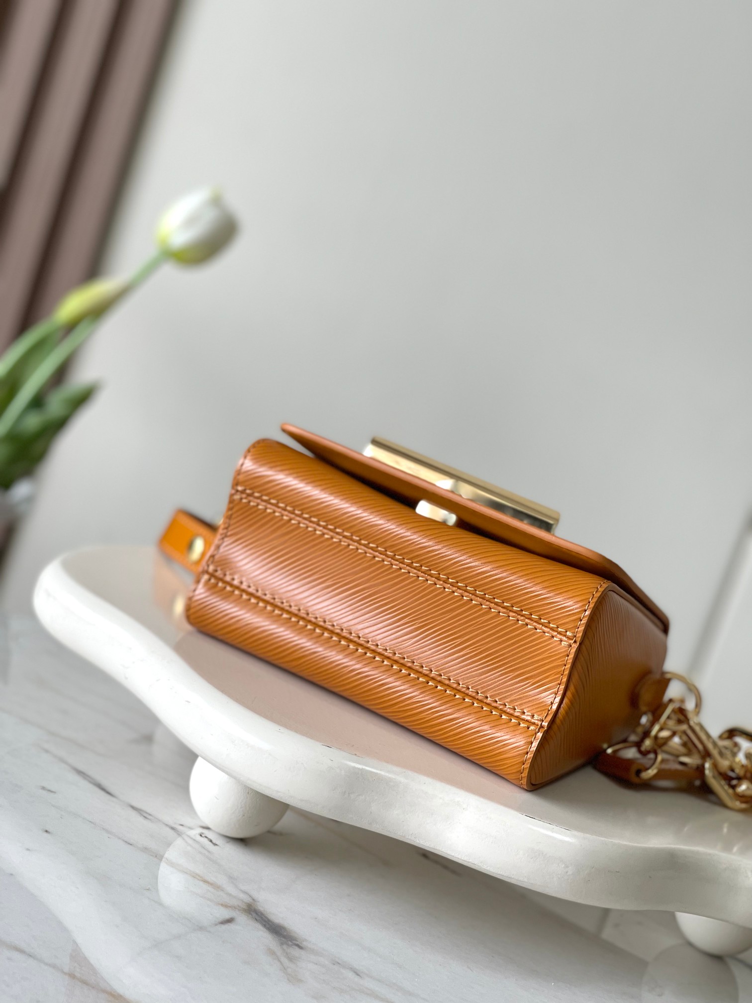 Louis Vuitton Twist Lo XL Epi Leather Handbag - Image 4