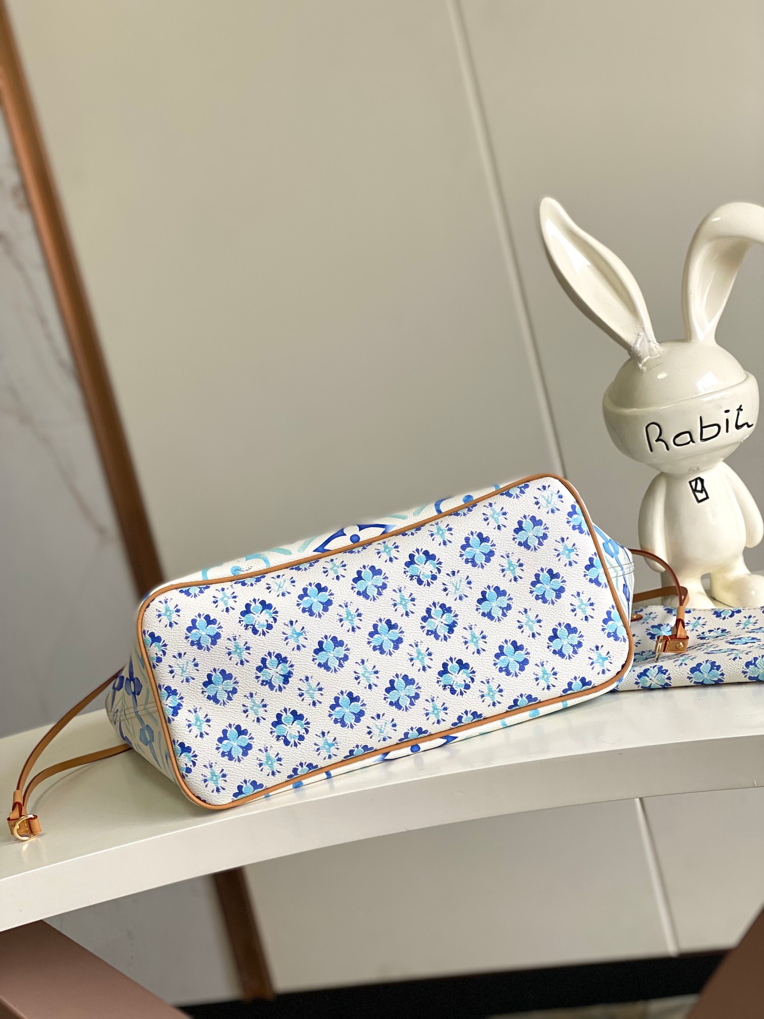 Louis Vuitton Neverfull MM Handbag in Monogram Tiles Canvas - Image 4
