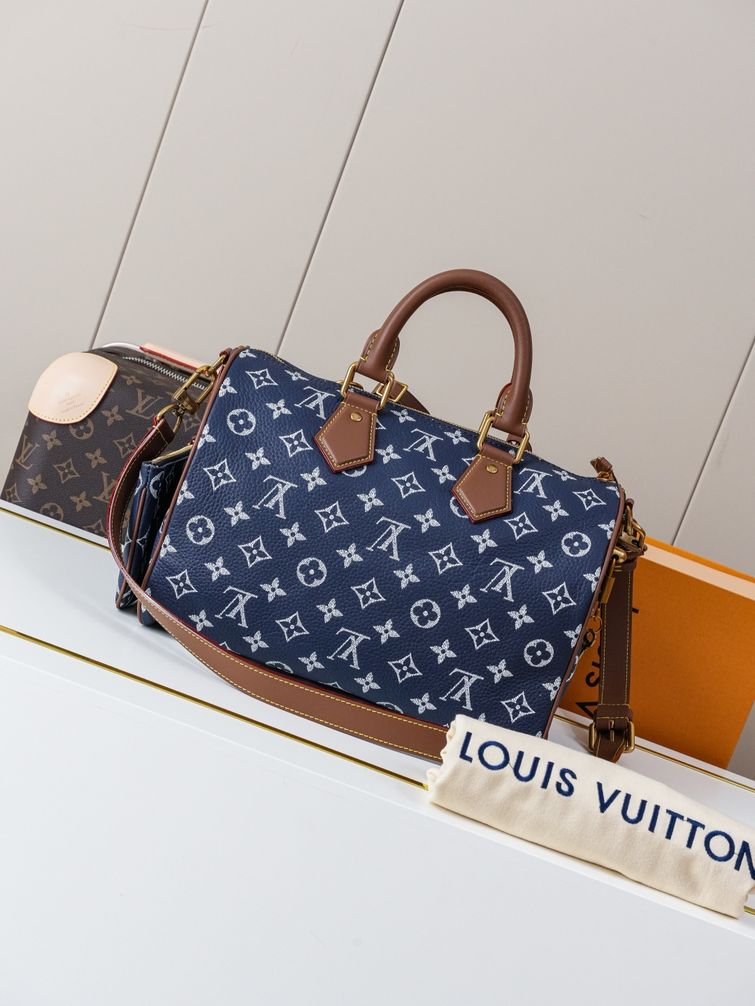 Louis Vuitton Speedy Bandouliere 30 Handbag, Sapphire Blue - Image 4