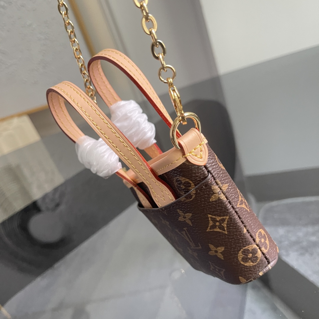 Louis Vuitton Neverfull BB Mini Tote Bag - Image 4