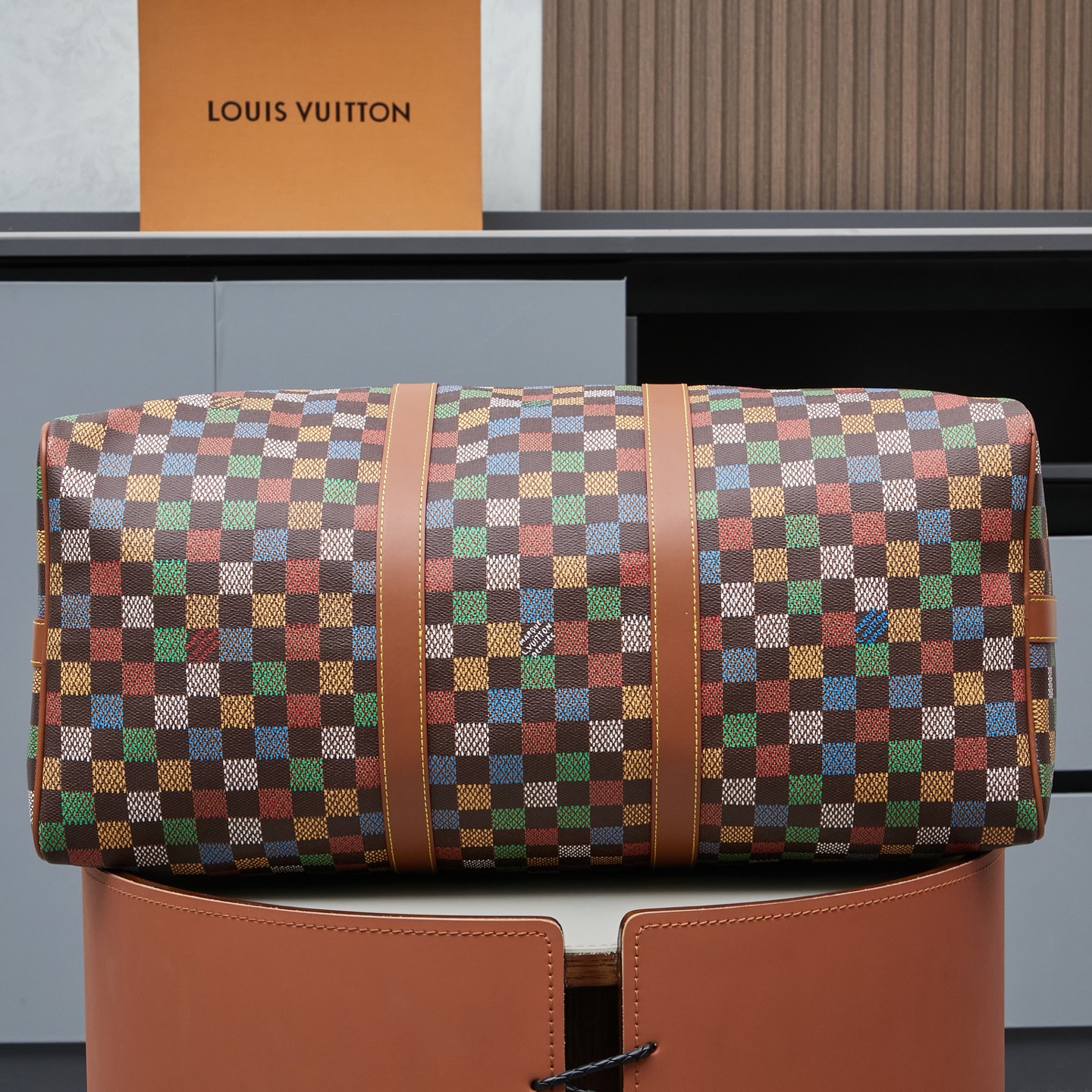 Louis Vuitton Keepall 50 Monogram Crystals Travel Bag - Image 4
