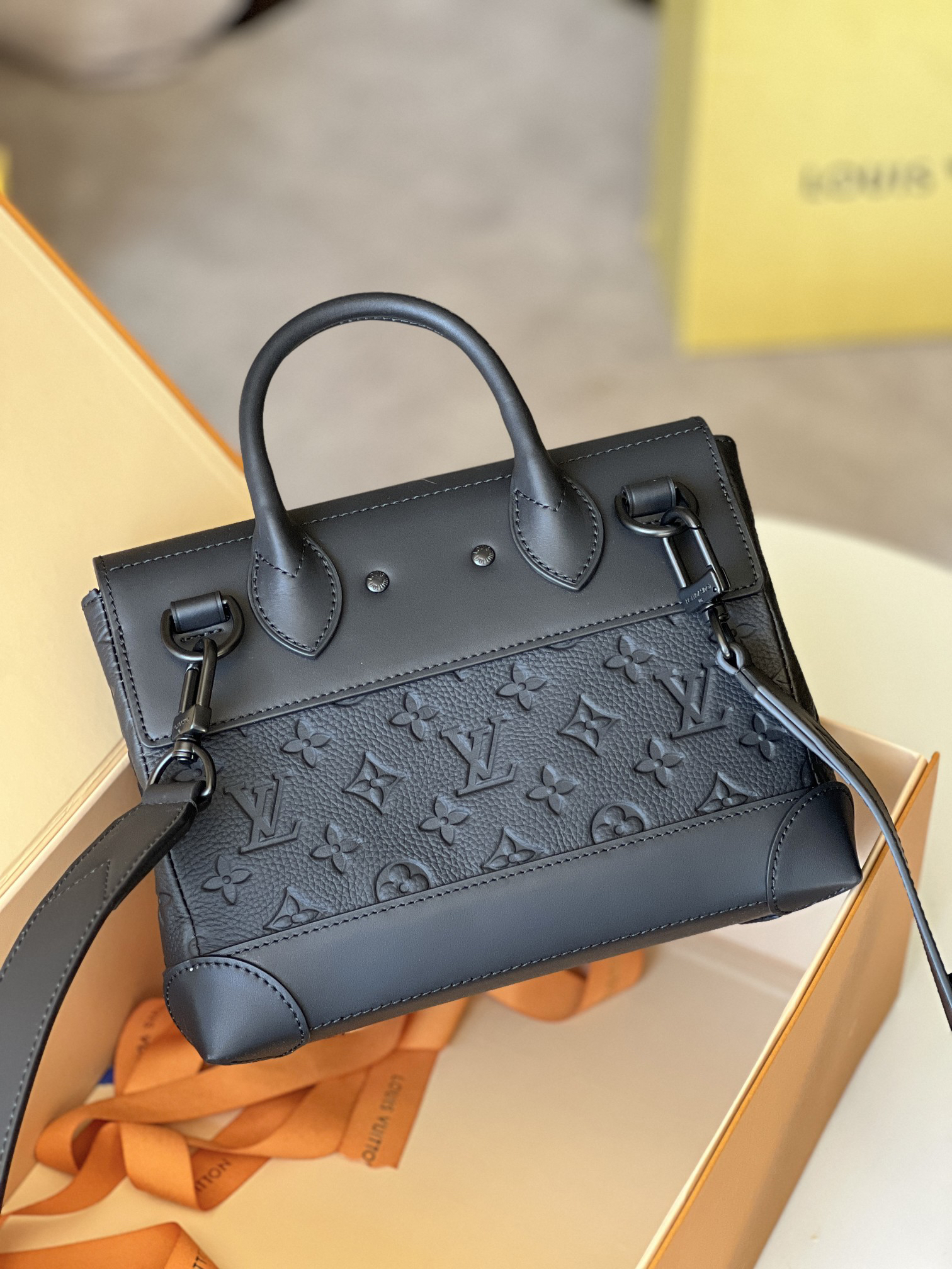 Louis Vuitton Steamer Small Crossbody Bag M24436 - Image 4