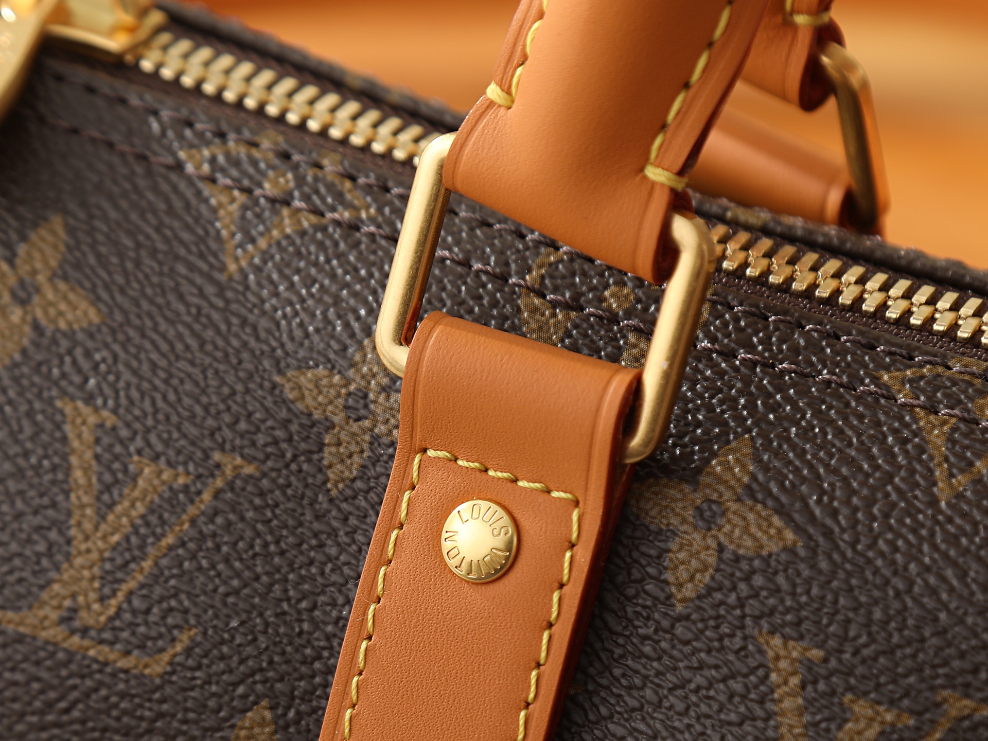 Louis Vuitton Keepall Bandouliere 25 Monogram Archive Crossbody Bag - Image 4