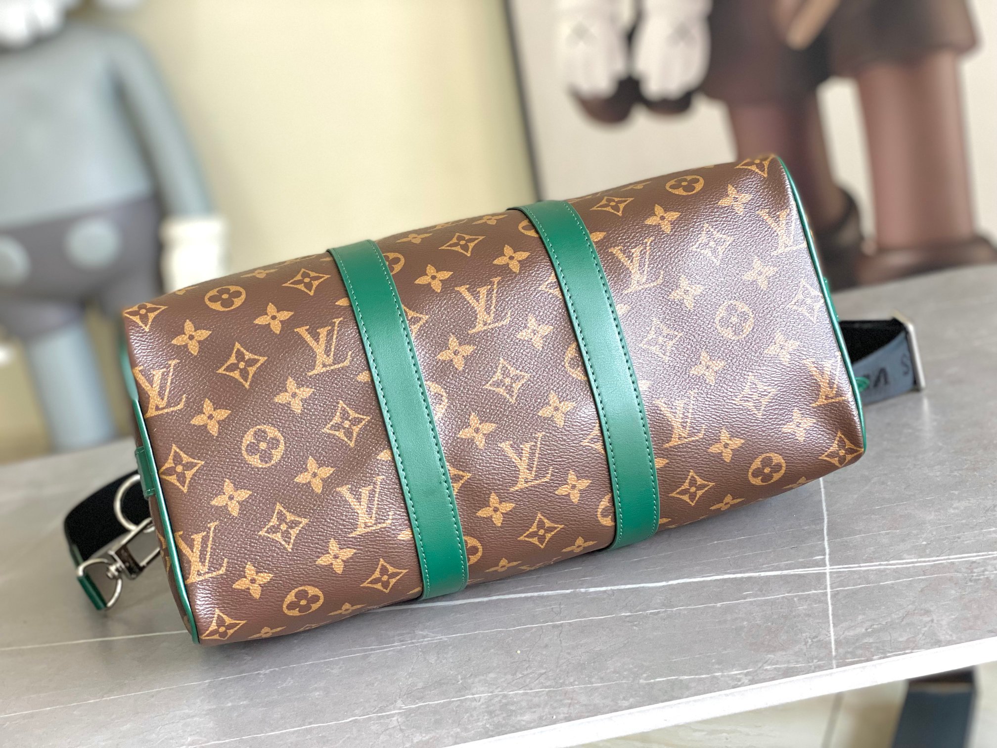 Louis Vuitton Keepall Bandouliere 35 Travel Bag in Monogram Eclipse Canvas - Image 4