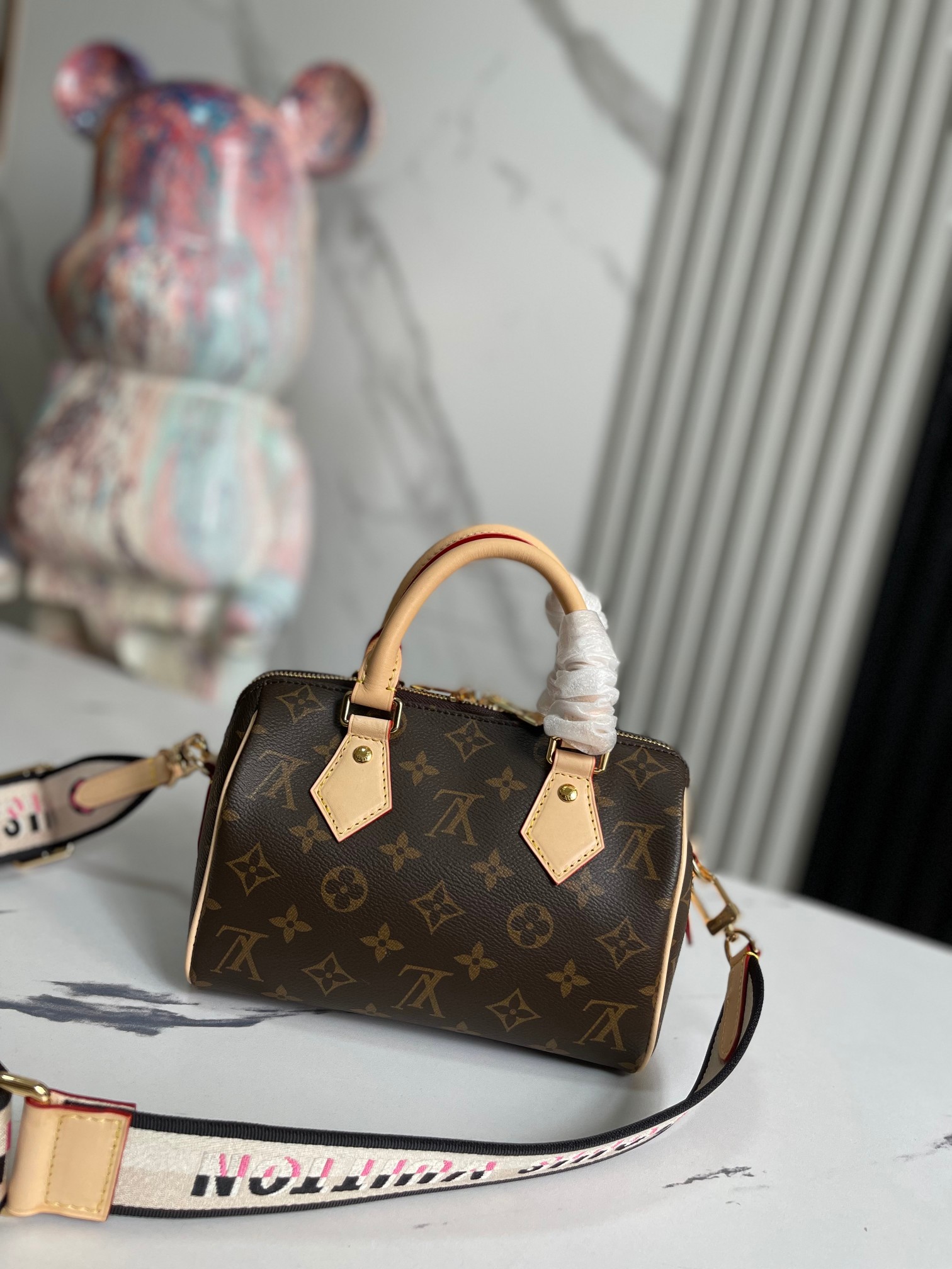 Louis Vuitton Speedy Bandoulière 20 Handbag - Image 4