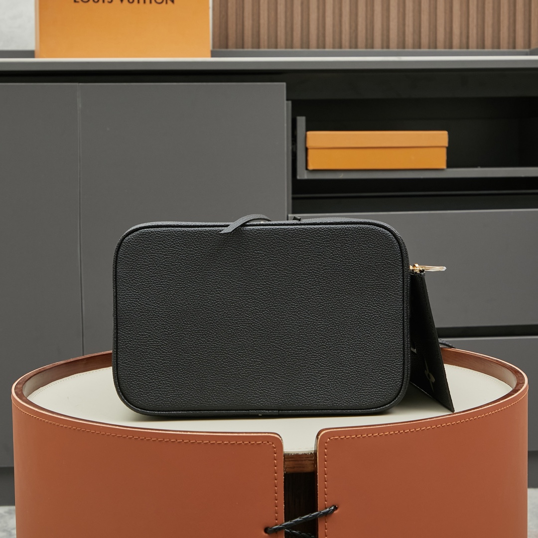 Louis Vuitton NéoNoé Medium Bucket Bag in Black and Apricot - Image 4