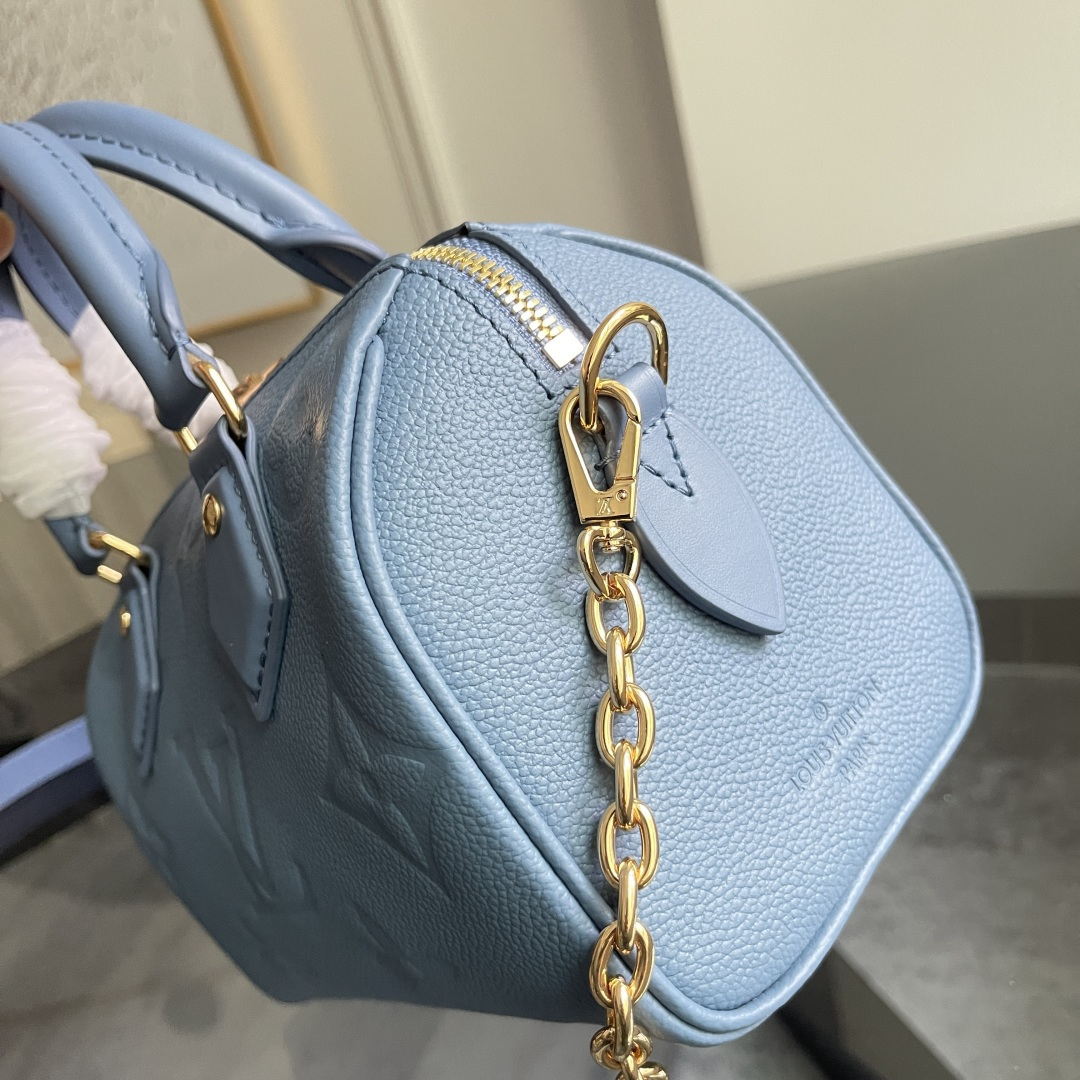Louis Vuitton Speedy Bandoulière 20 Handbag in Blue Monogram Empreinte Leather - Image 4