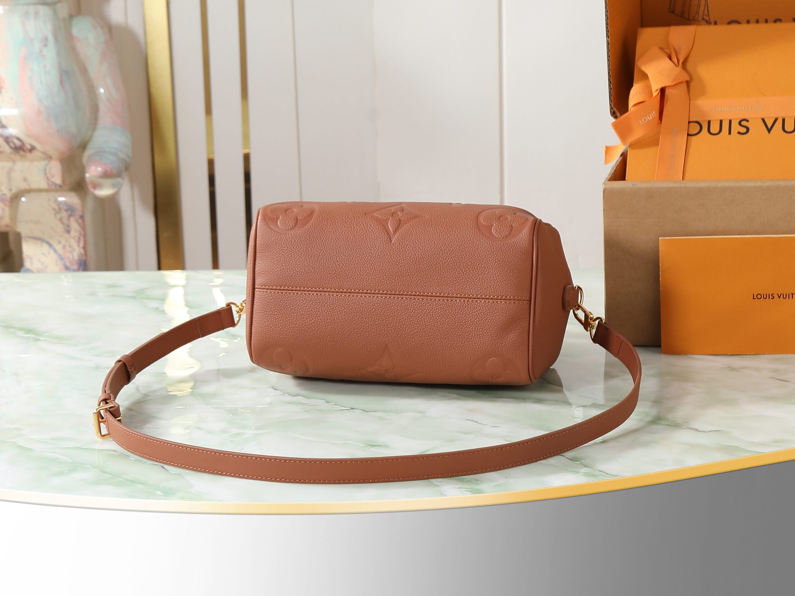 Speedy Bandoulière 25 Leather Crossbody Bag - Image 4