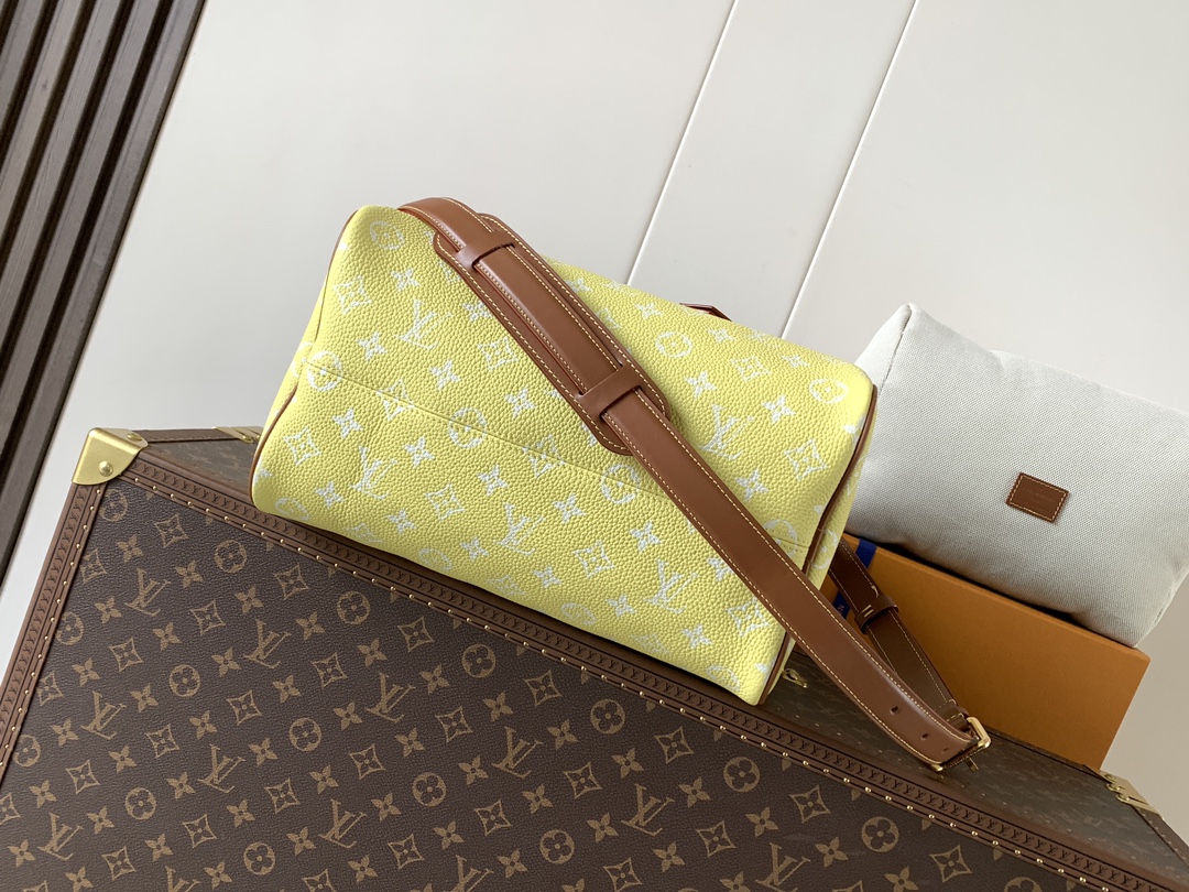 Louis Vuitton Speedy P9 Bandoulière 30 Monogram Leather Handbag - Image 4