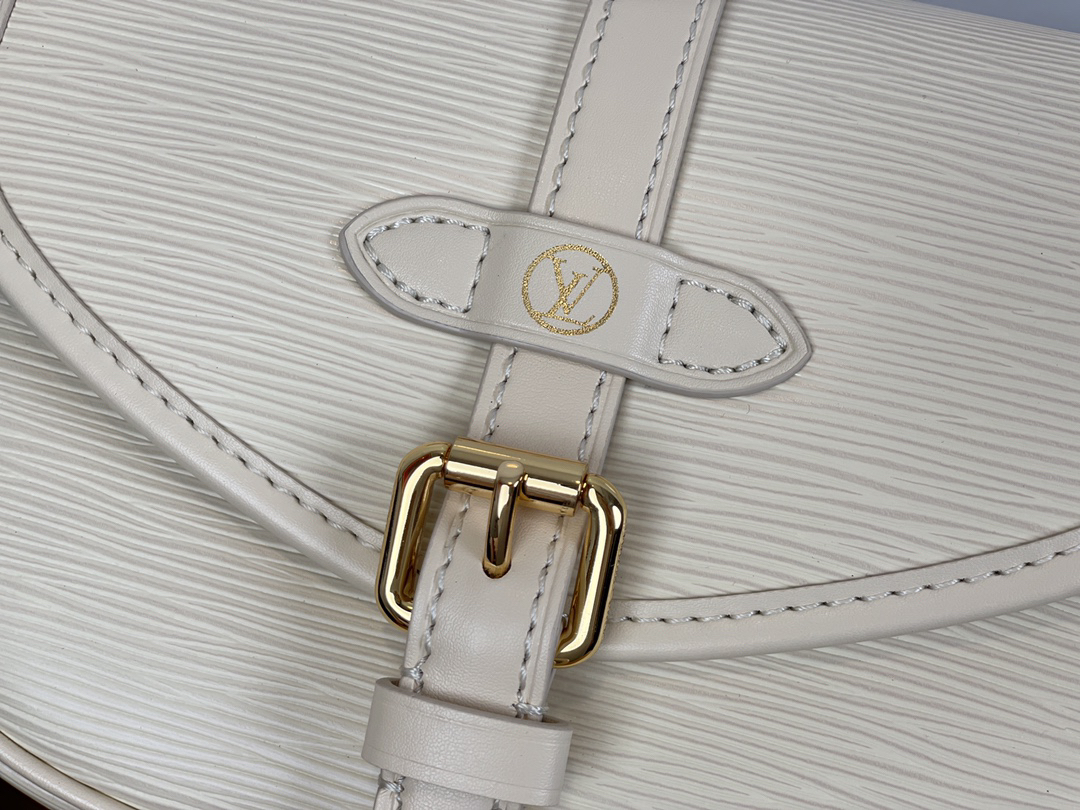 Louis Vuitton Saumur BB Epi Leather Crossbody Bag - Image 4