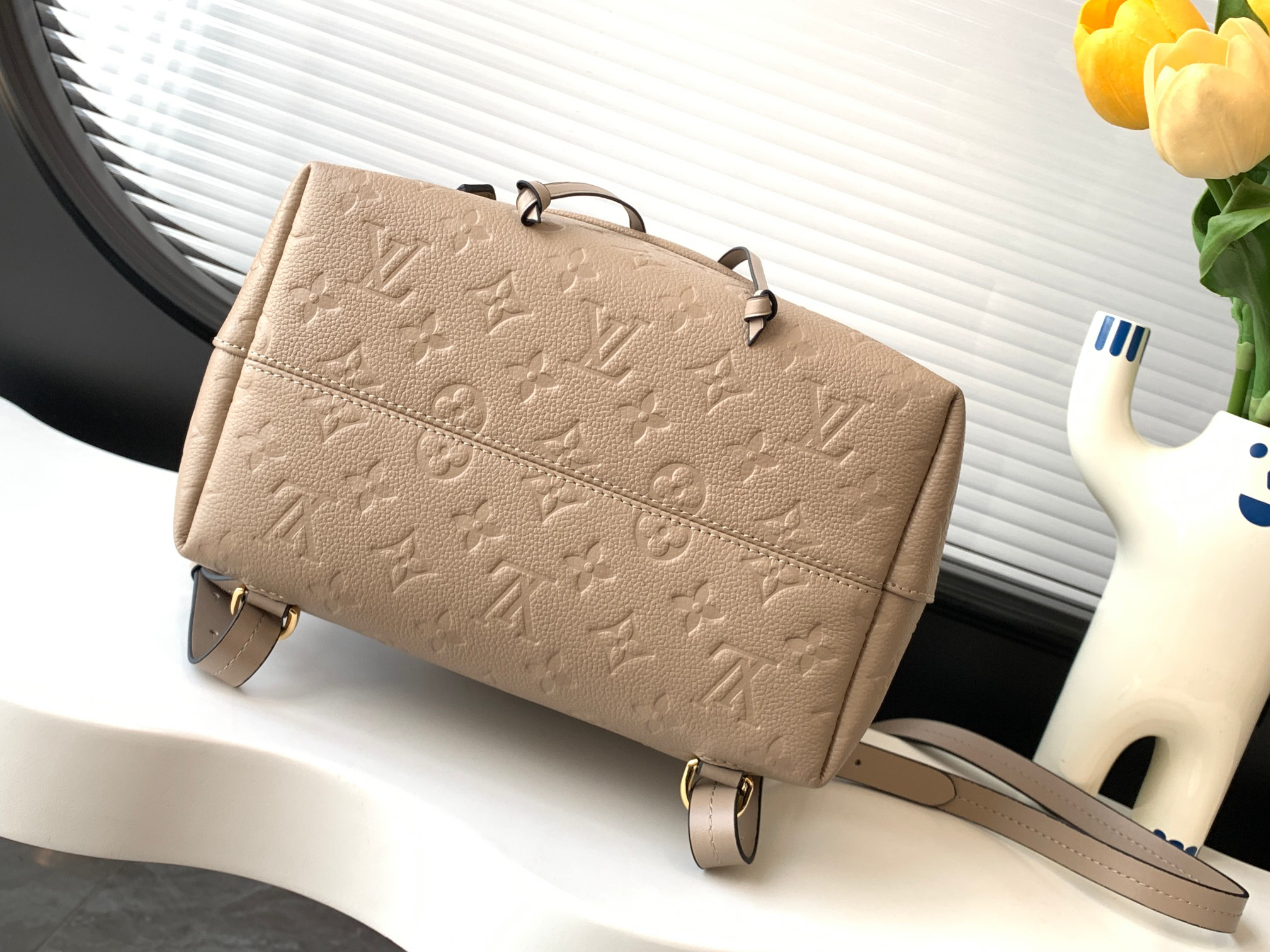 Louis Vuitton Montsouris 45205 Three-Color Backpack - Image 4