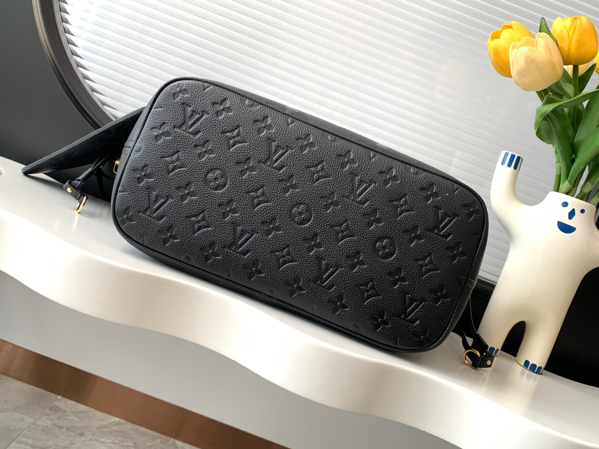 Louis Vuitton Neverfull Medium Tote Bag M45685 Black - Image 4
