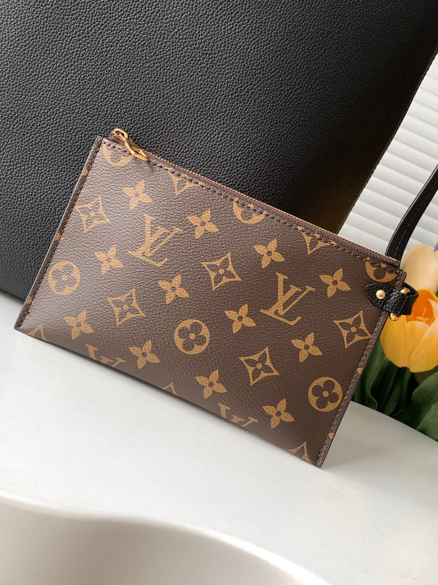 Louis Vuitton Low Key Cabas Medium Leather Tote Bag - Image 4