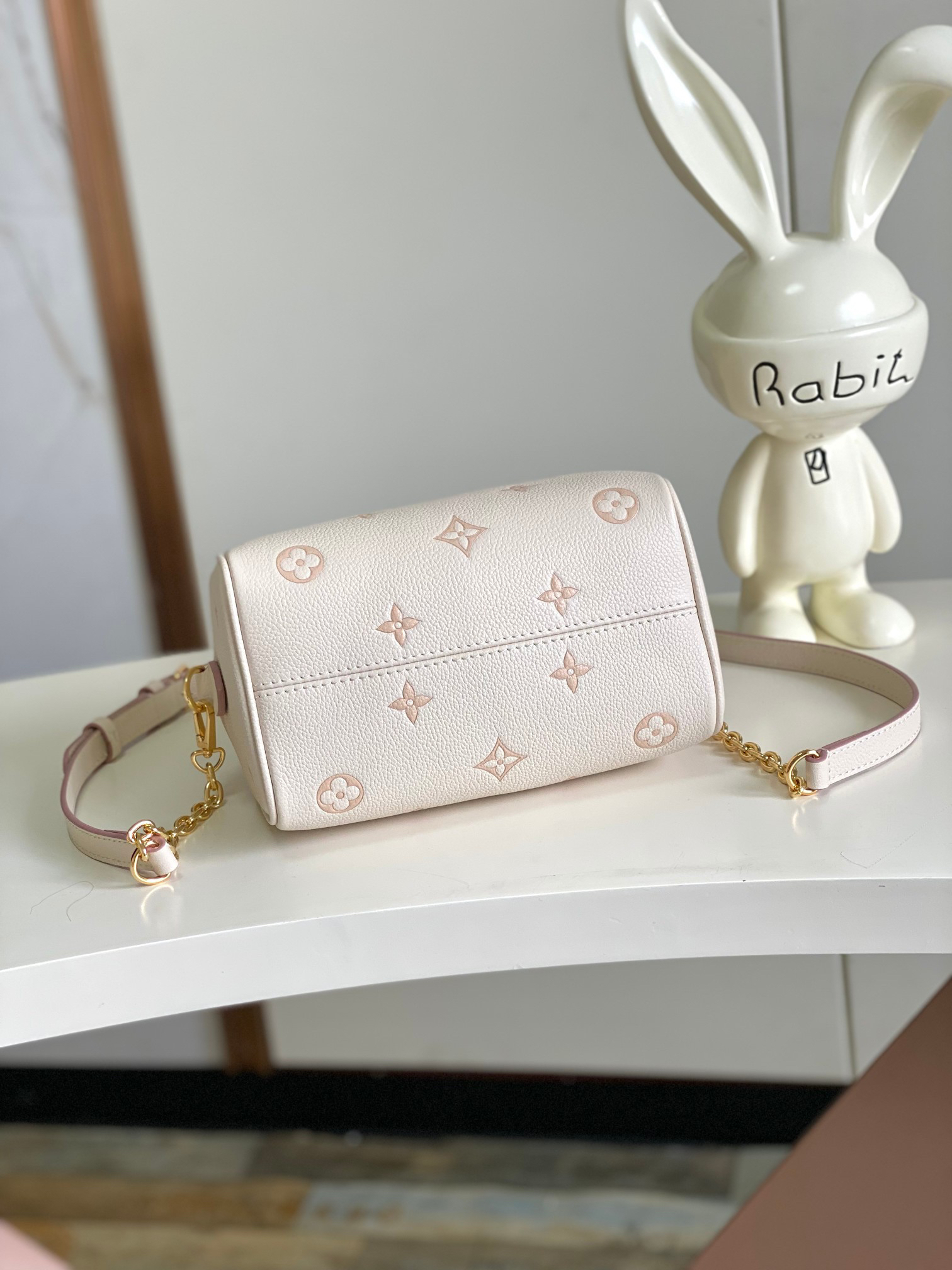 Louis Vuitton Speedy Bandoulière 20 Handbag in Monogram Empreinte Leather - Image 4
