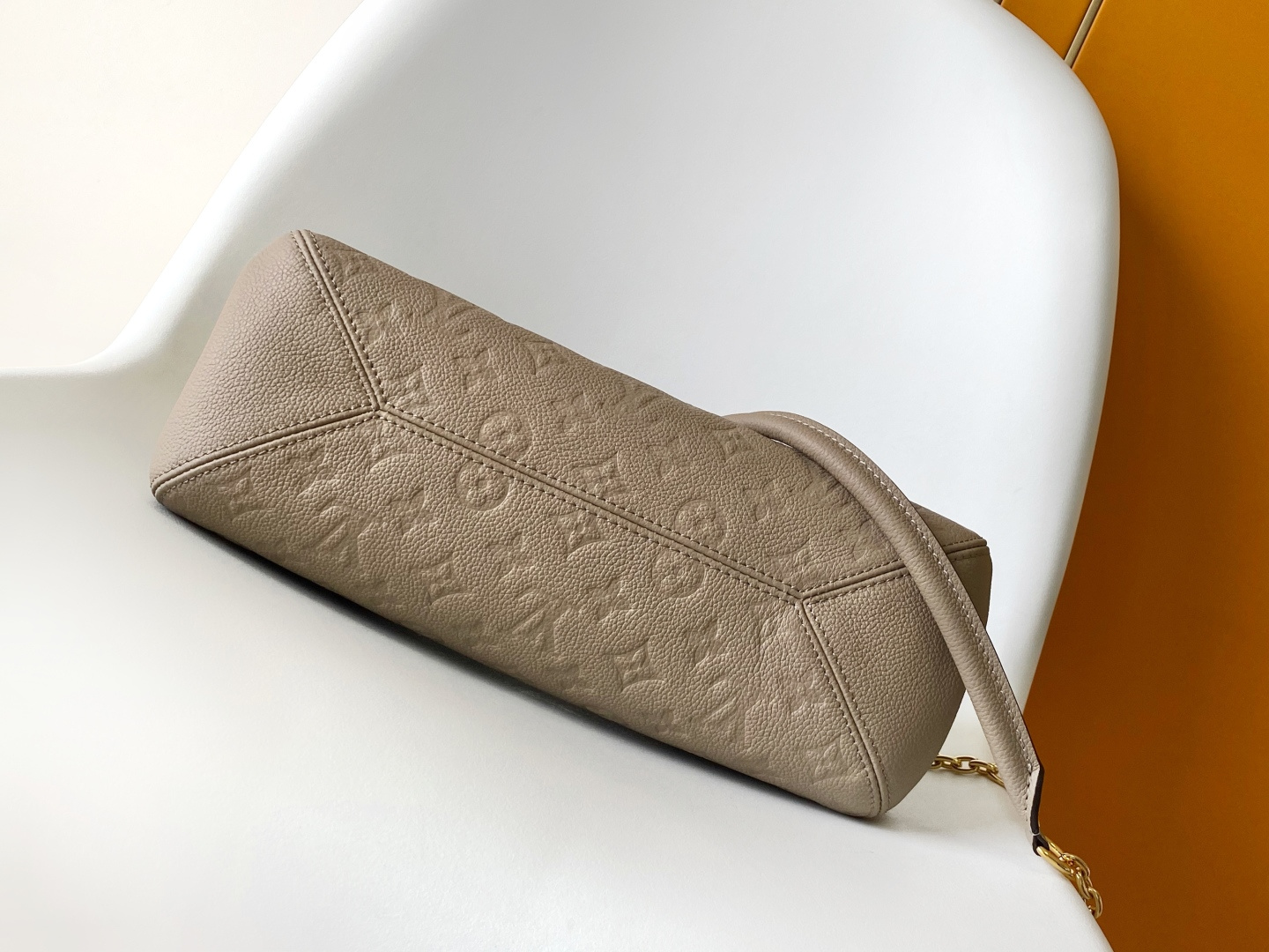 Louis Vuitton Anytime Small Handbag in Monogram Empreinte Leather - Image 4