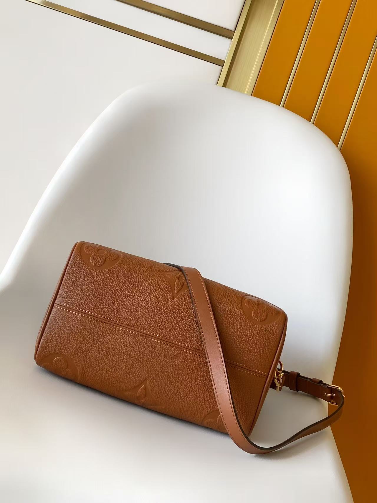 Louis Vuitton Speedy Bandouliere 25 Monogram Empreinte Leather Crossbody Bag - Image 4