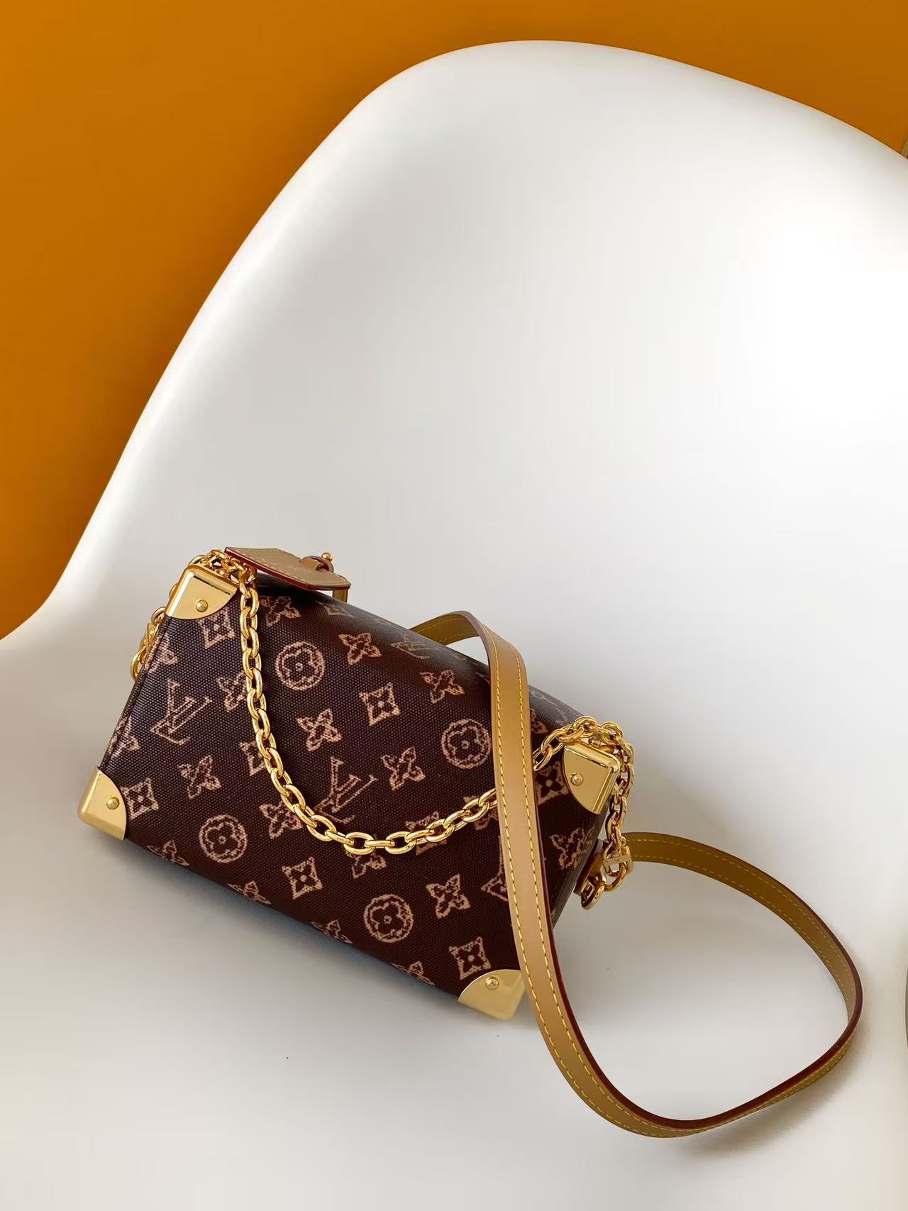 Louis Vuitton Speedy Trunk 20 Crossbody Bag - Image 4