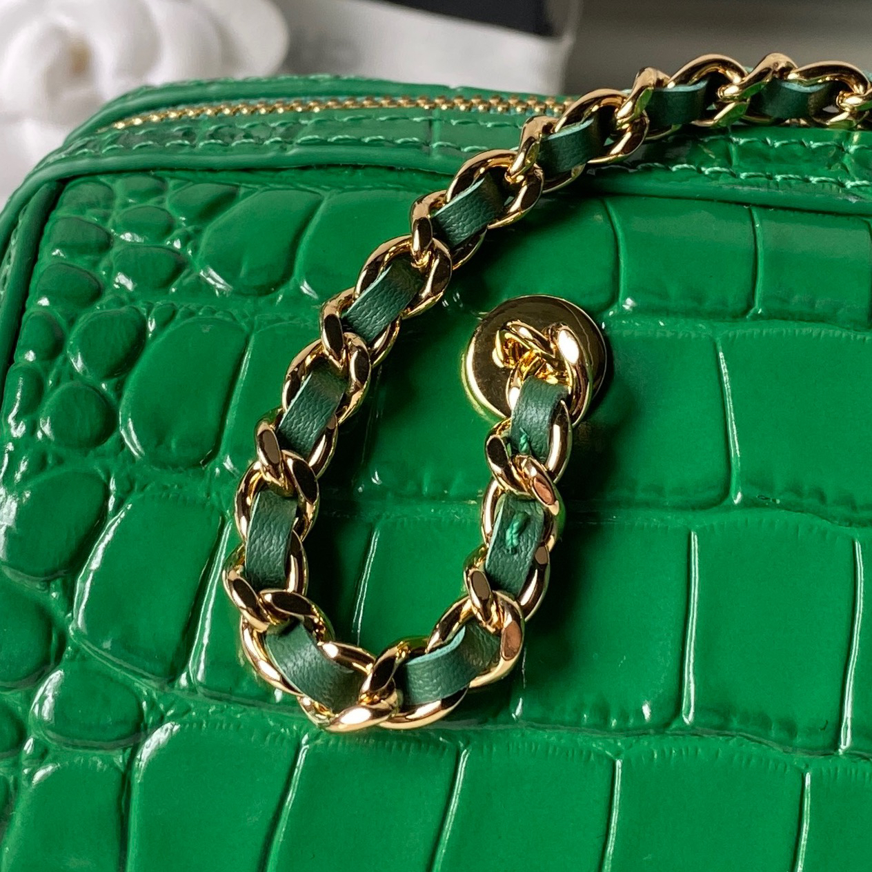Chanel 26A Crocodile-Pattern Cylindrical Crossbody Bag - Image 4