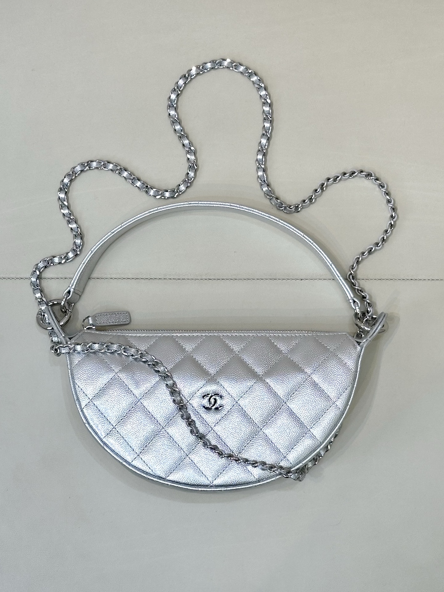 Chanel 26S Half-Moon Bag - Image 4