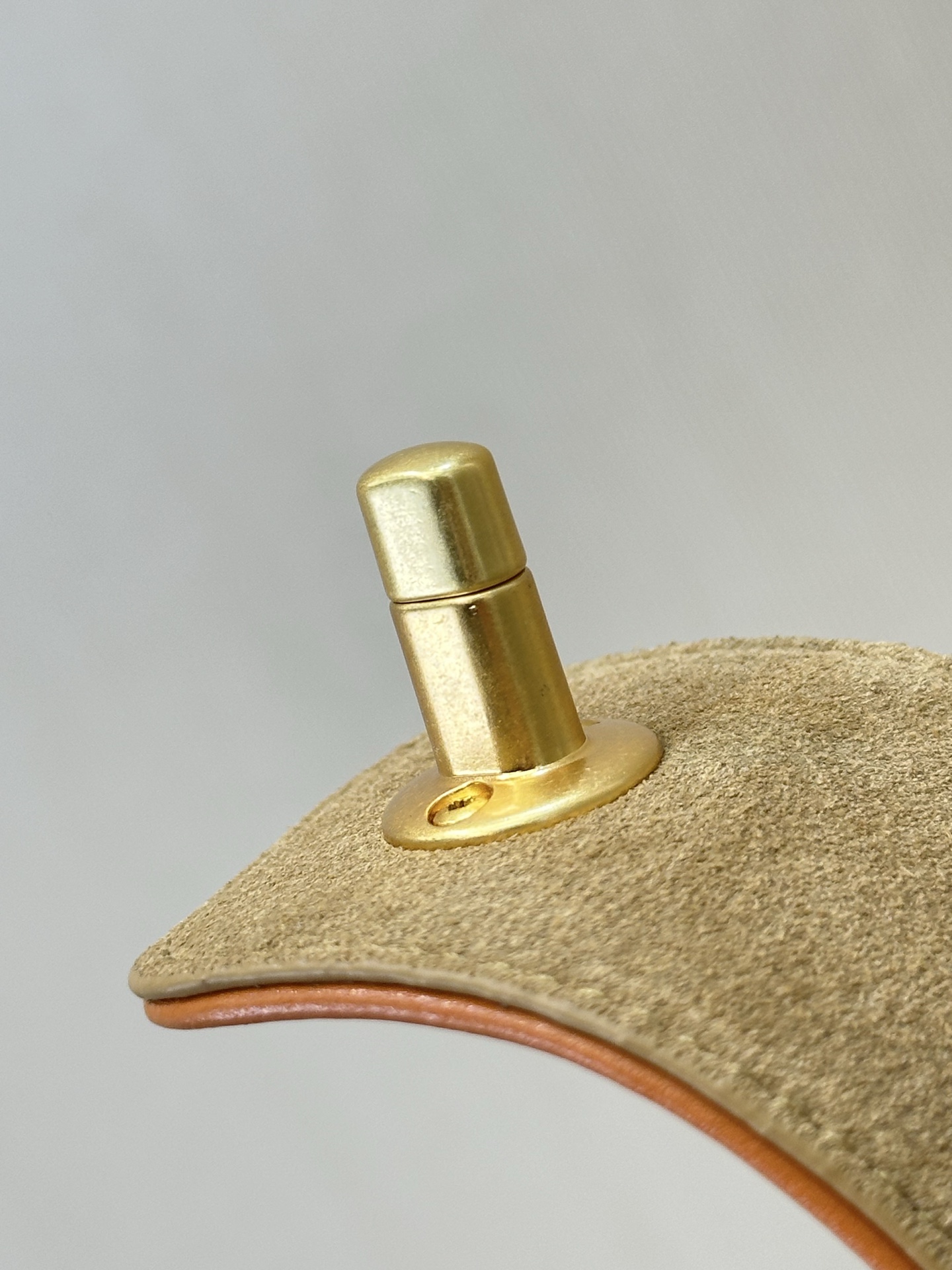 Chanel 25A Workshop Series Suede Handbag - Image 4