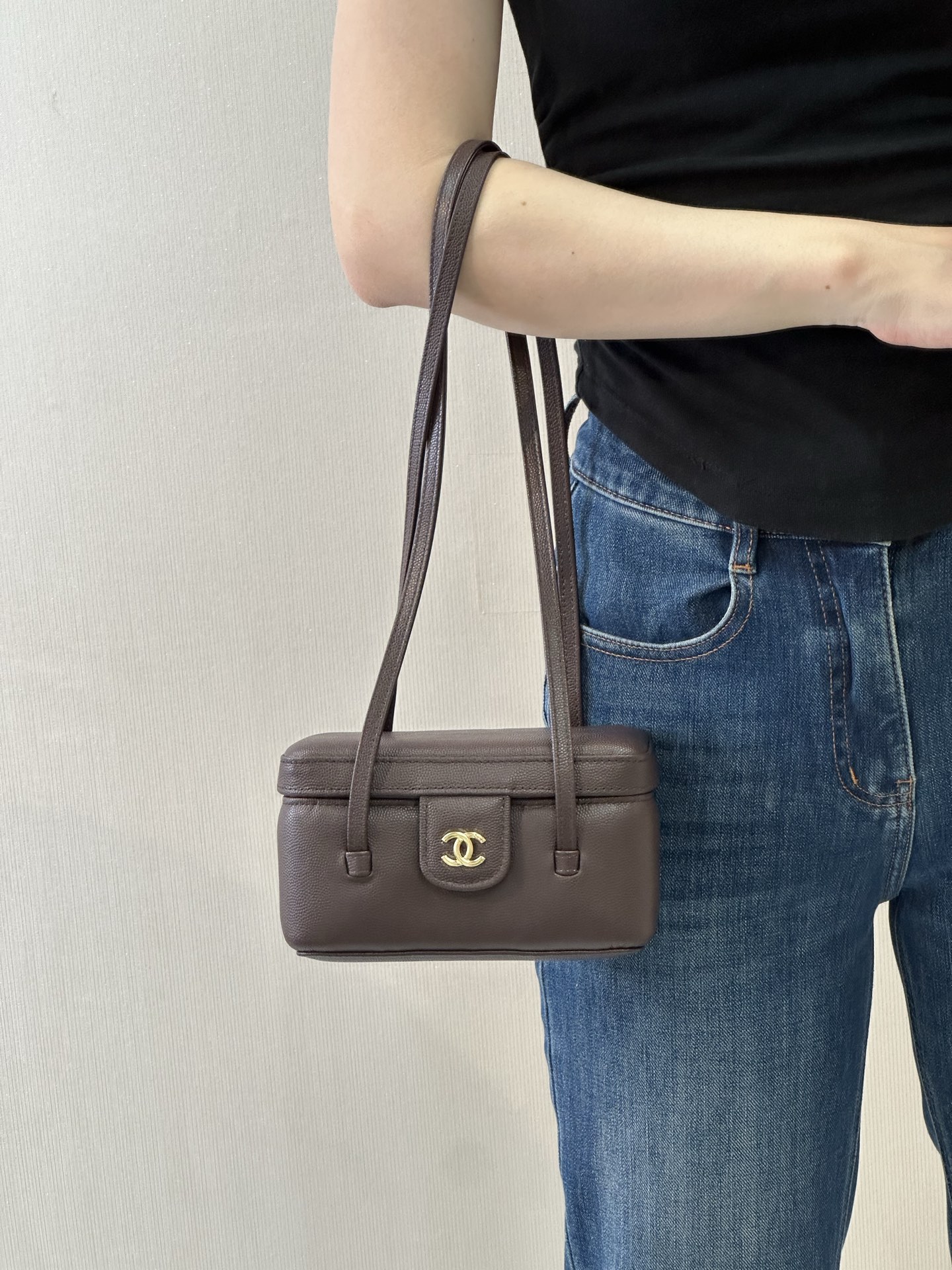 Chanel Preppy Coco Box Bag - Image 4