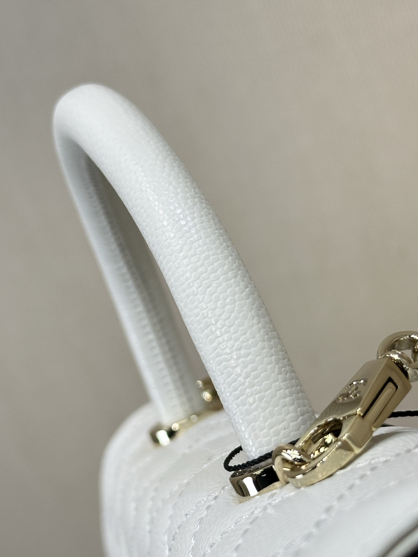 Chanel Coco Handle Handbag - Image 4