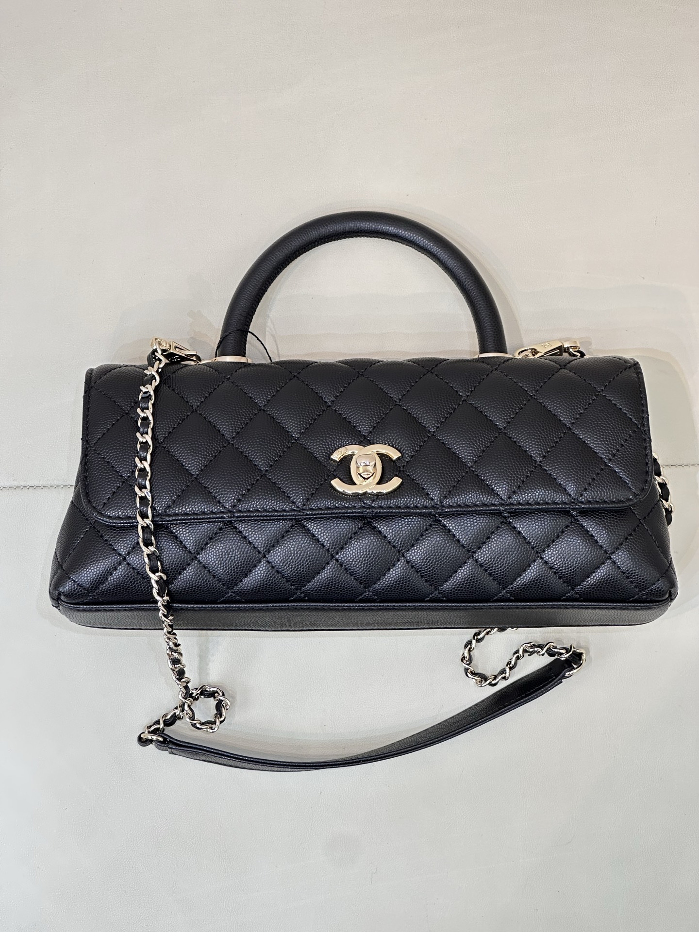 Chanel Coco Handle Top-Handle Handbag - Image 4