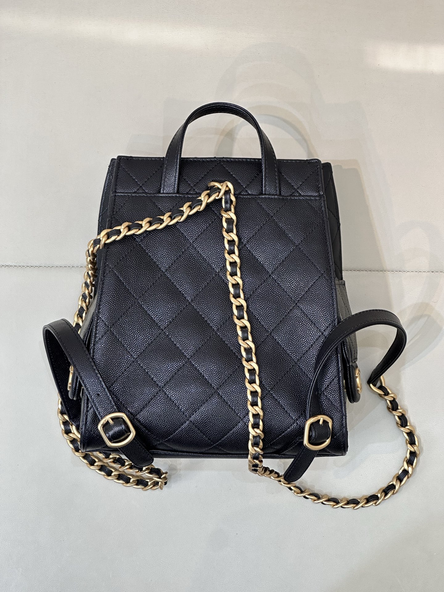 Chanel 25B Shoulder Bag - Image 4