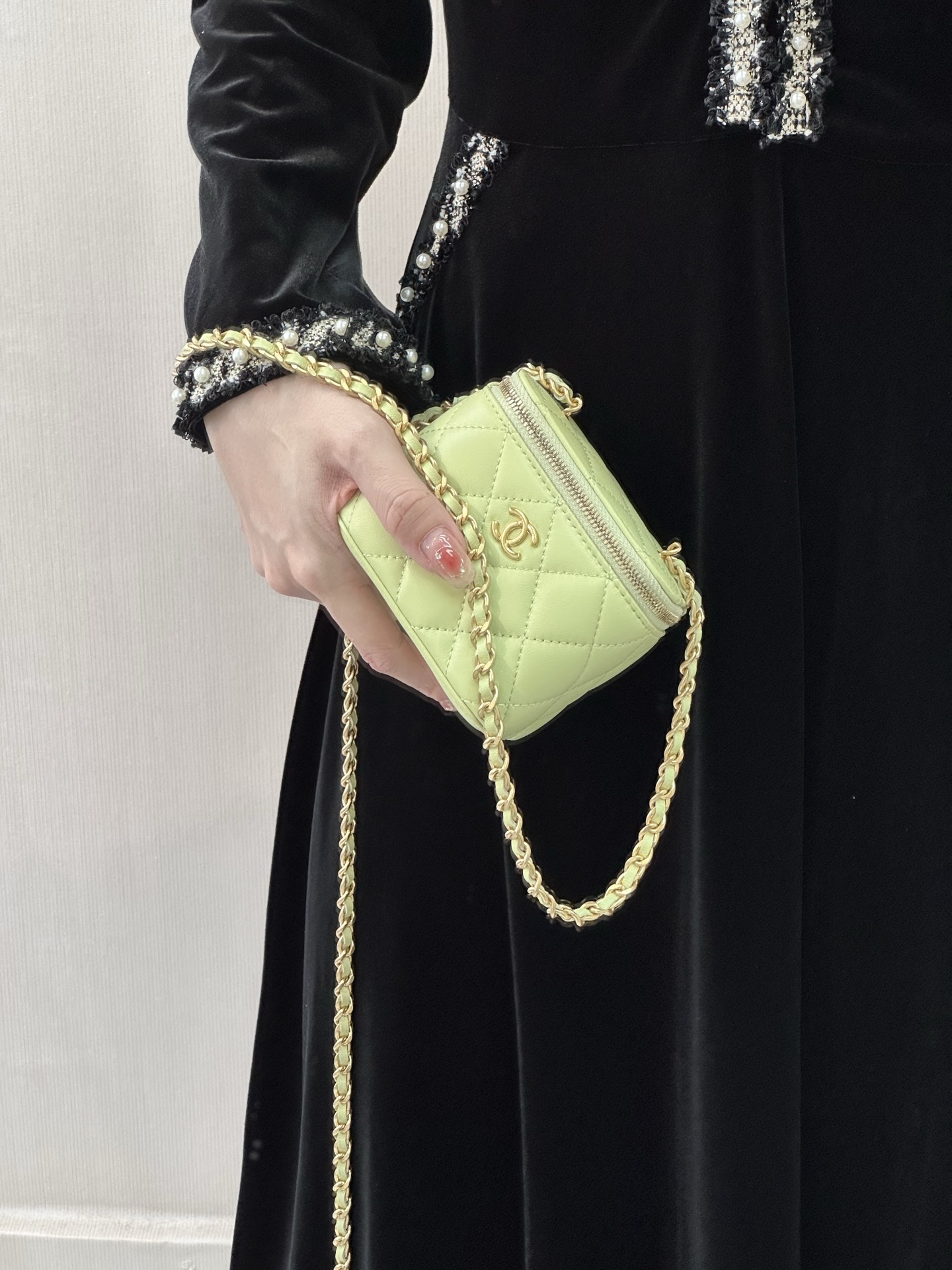 Chanel Gold Ball Box Crossbody Bag - Image 4
