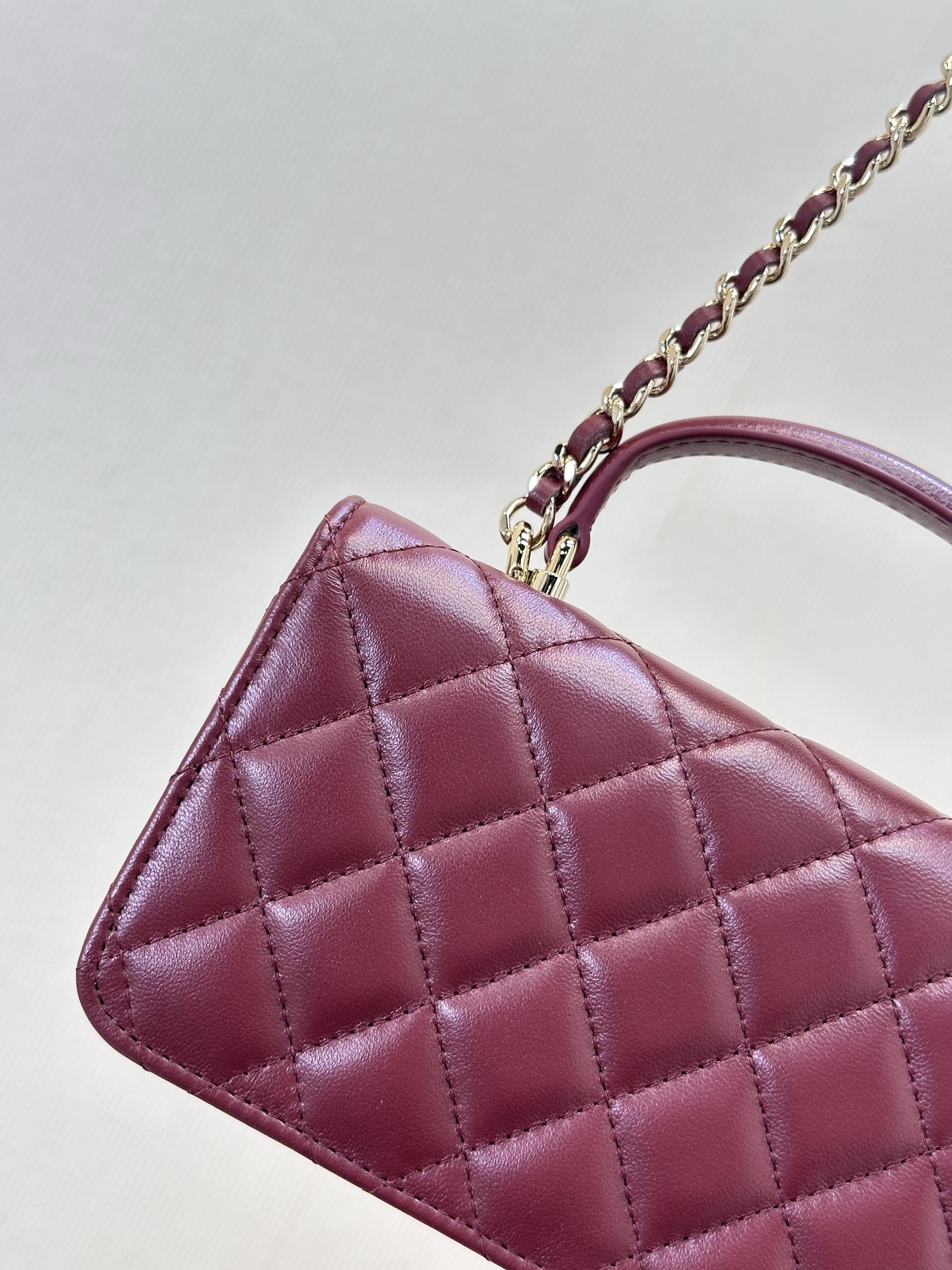 Quilted Handle Shoulder Bag with WOC Wallet - Image 4