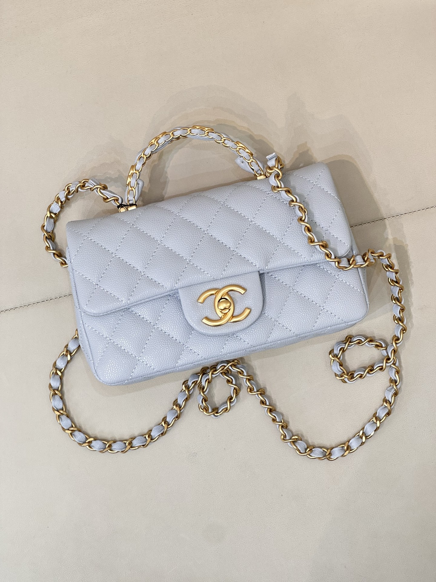 Chanel 24B Mini Flap Crossbody Bag - Image 4